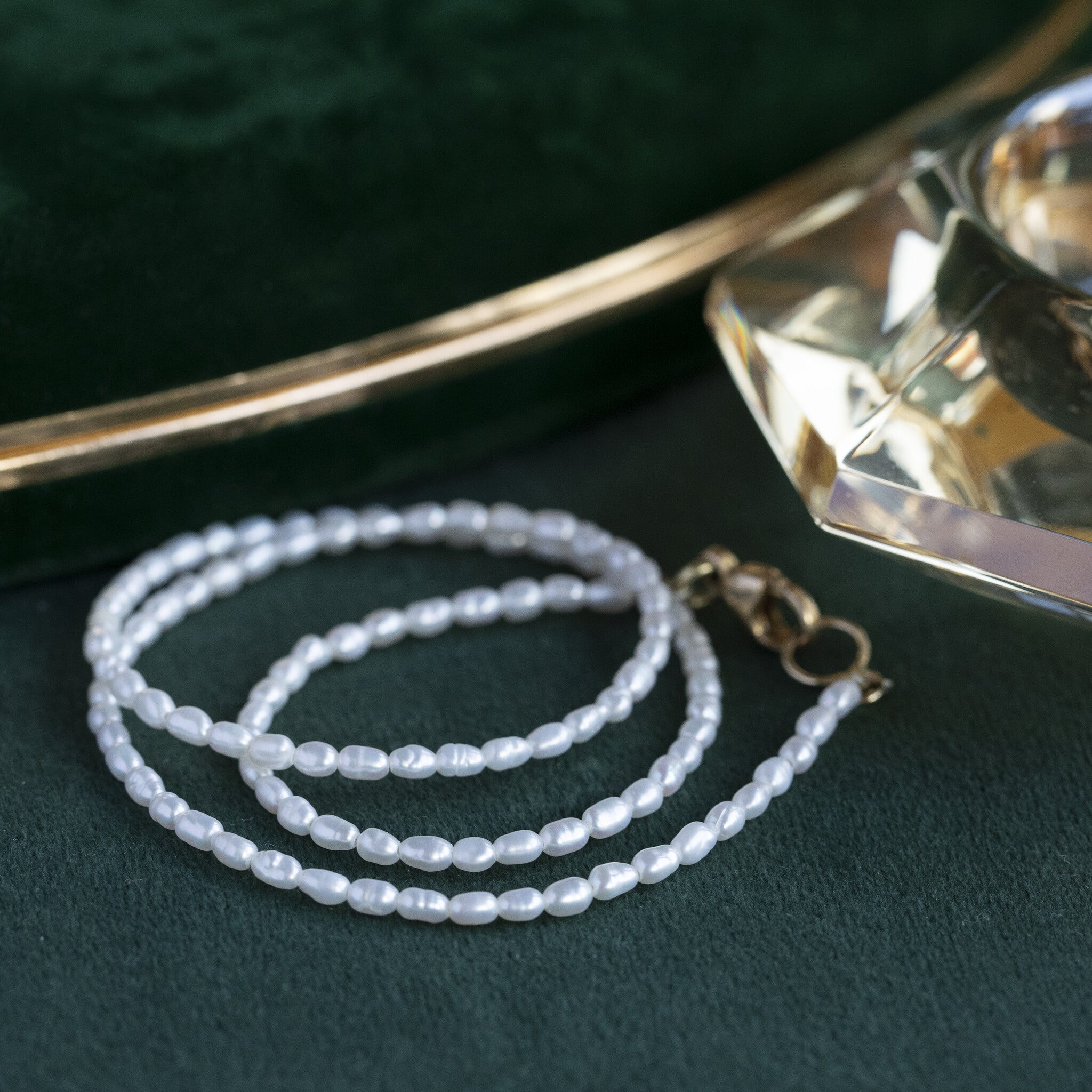 Parel collier met gouden sluiting 40.5 cm 14 krt