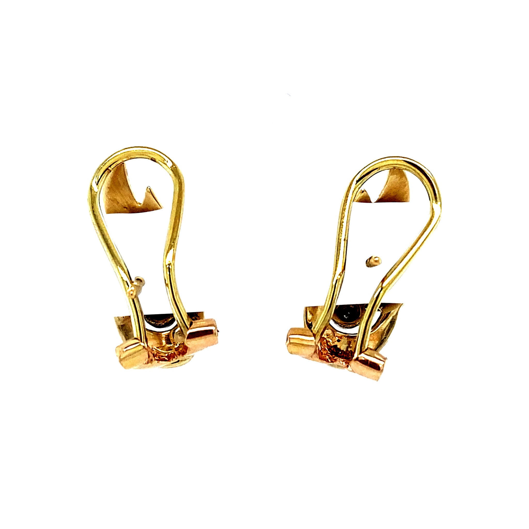 Gouden oorstekers met saffier en diamant 14 krt