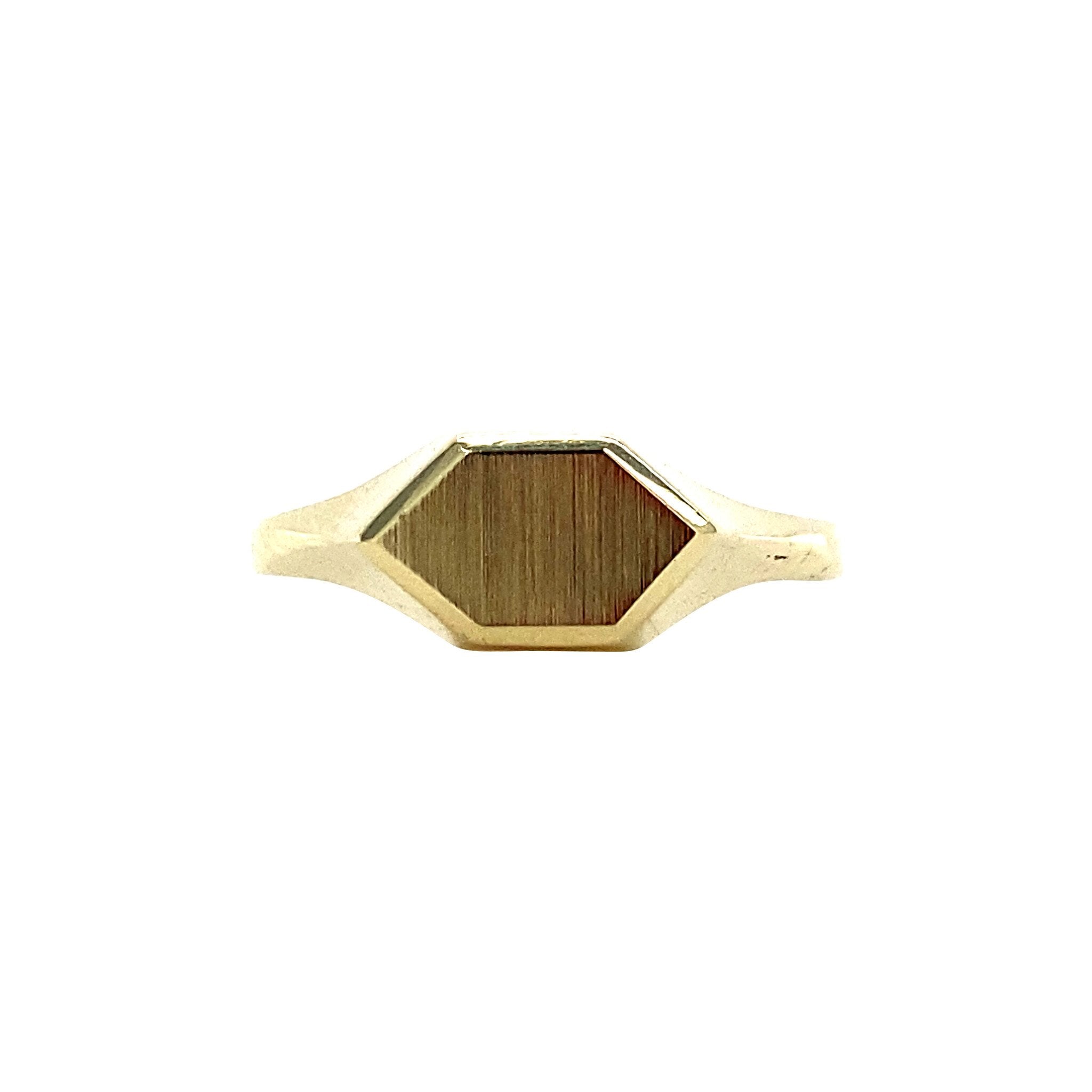 14 kt gold signet ring