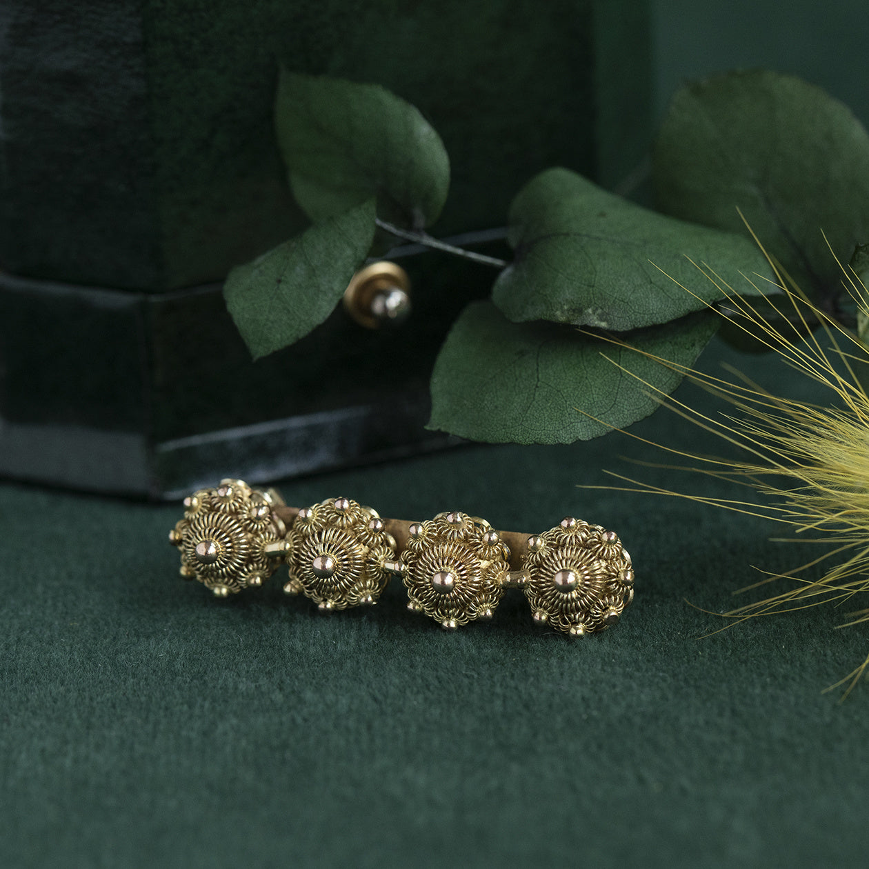 Gouden Zeeuwse knop broche 14 krt