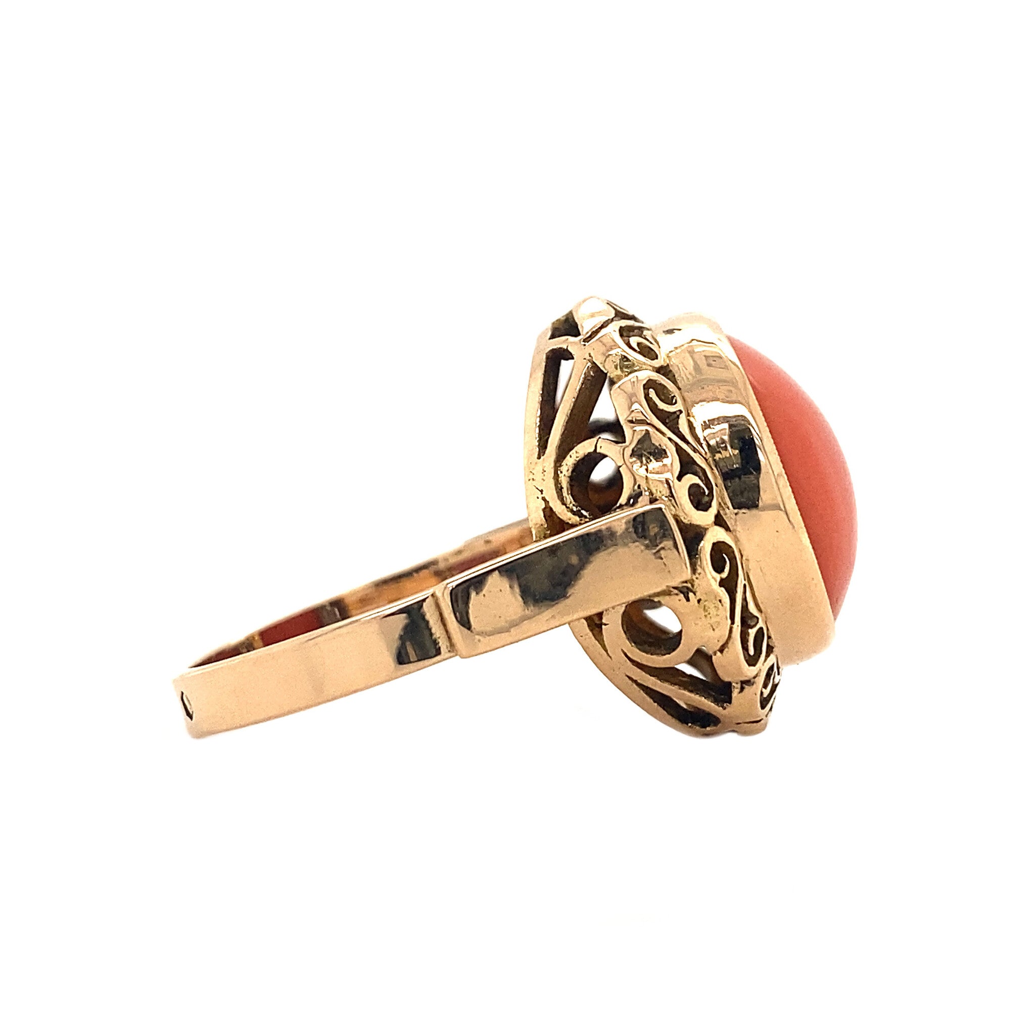 Gold ring with blood coral 14 krt