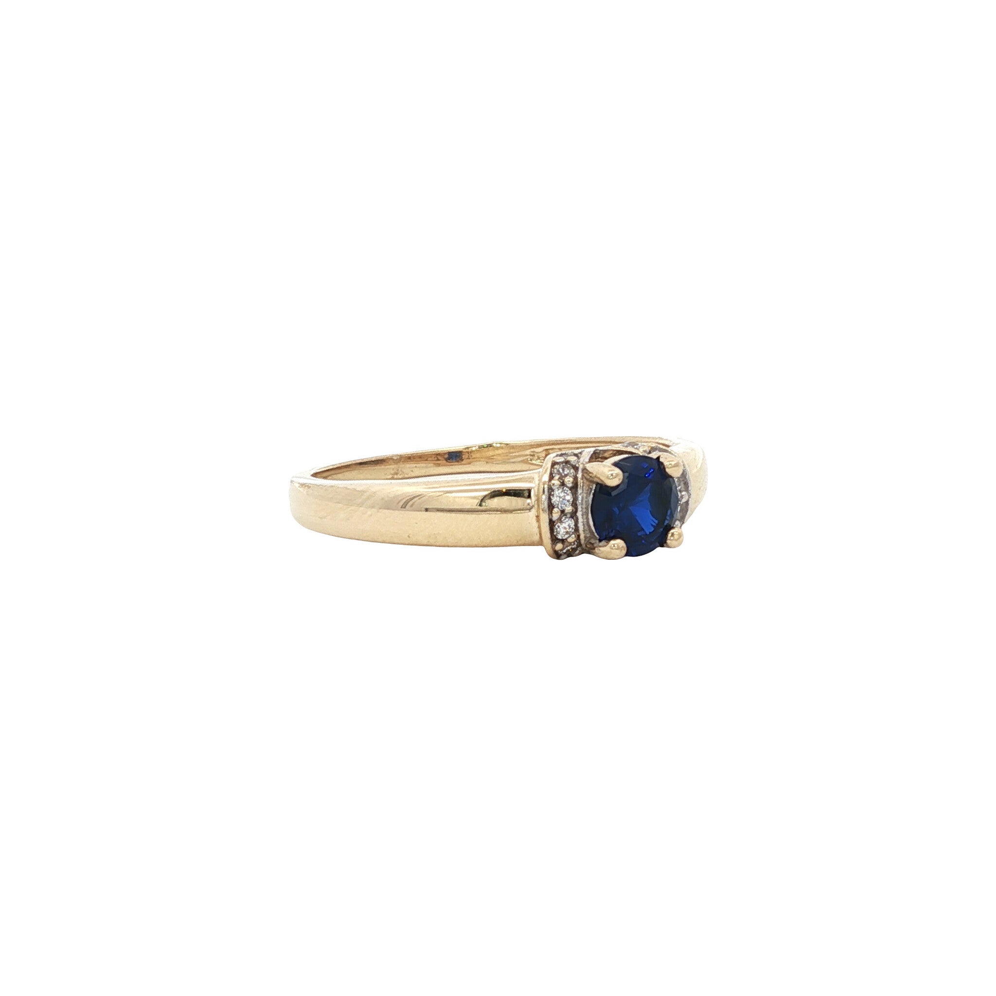 14 kt gold ring with zirconia