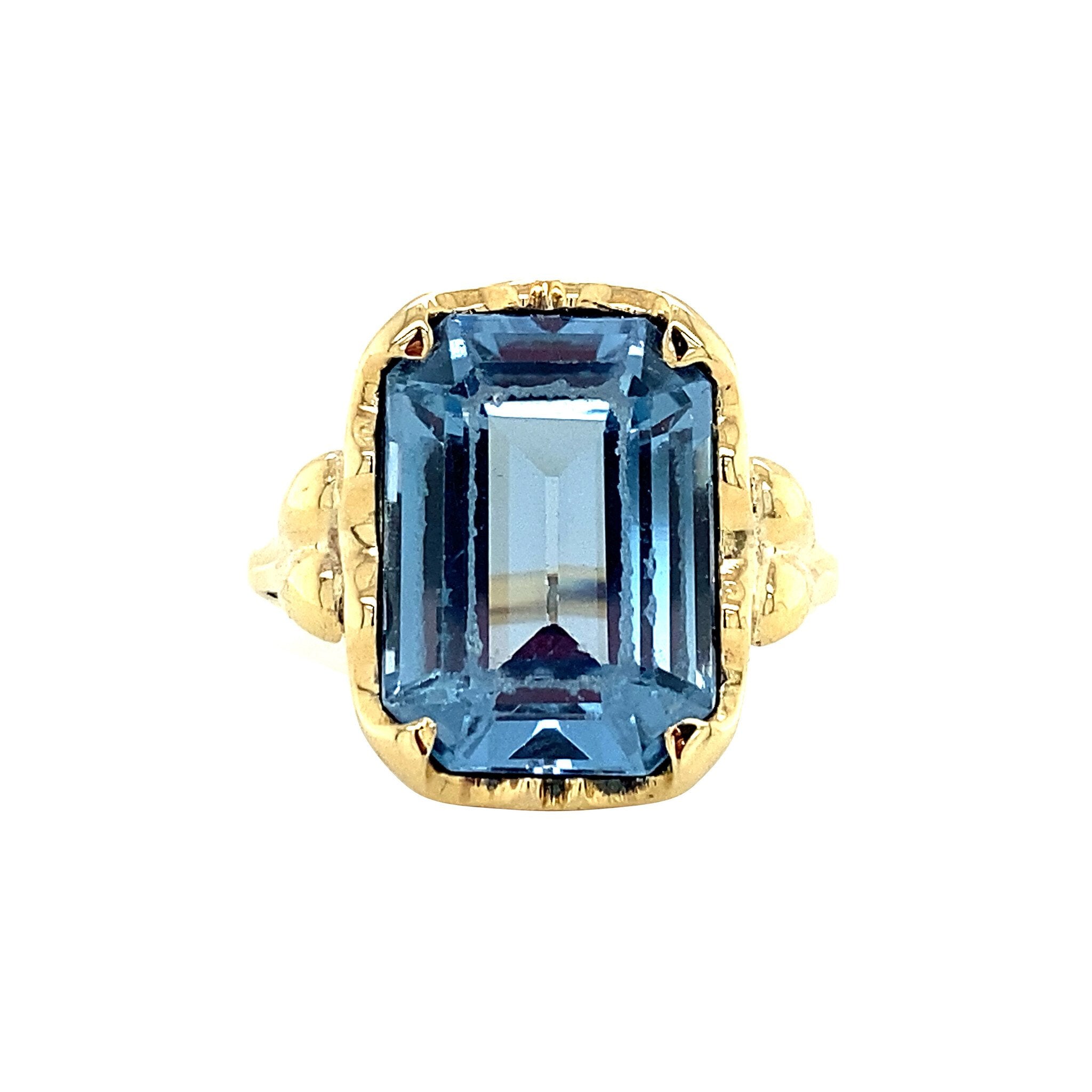 Gouden ring met spinel 14 krt