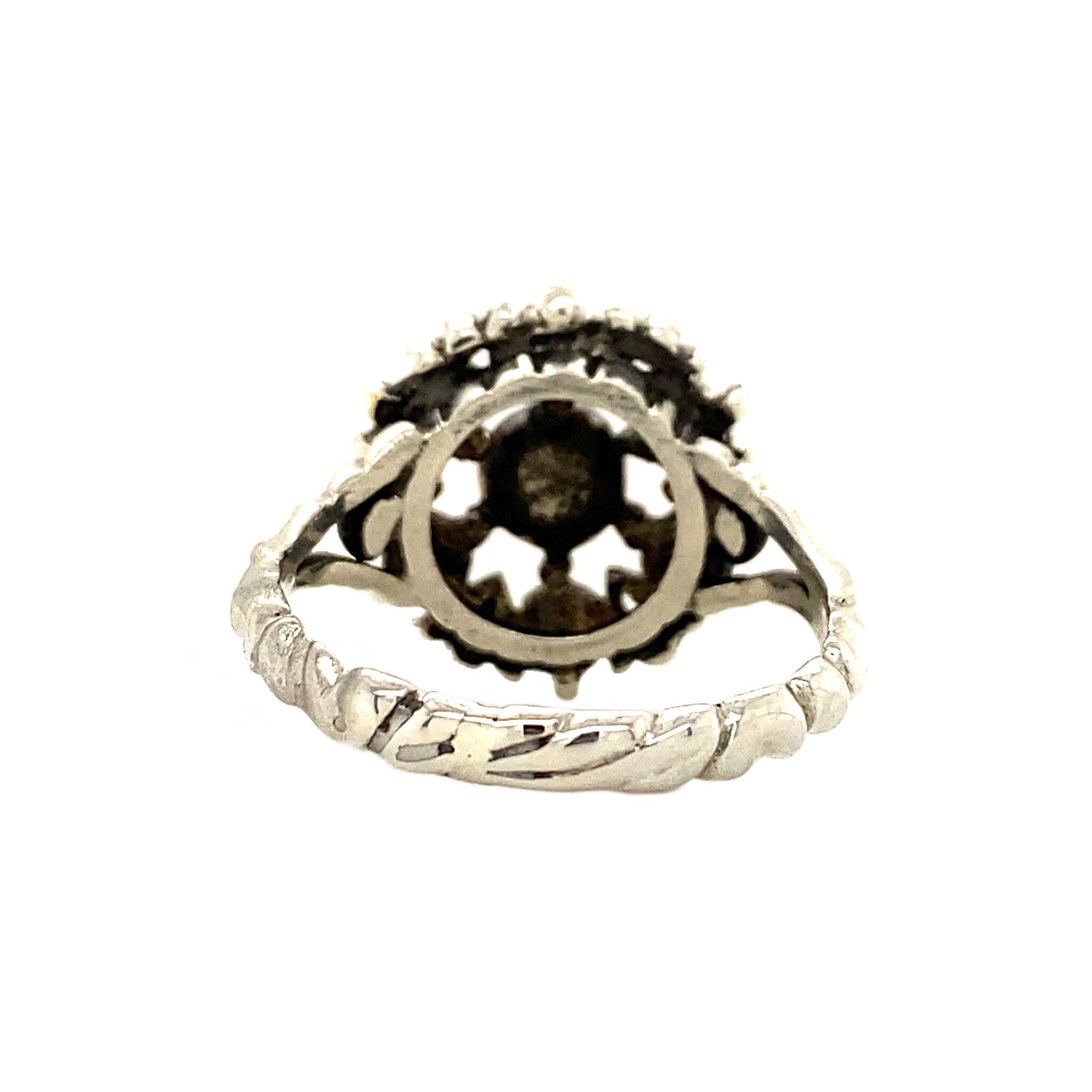 Silver halo ring with rose-cut diamond, 835