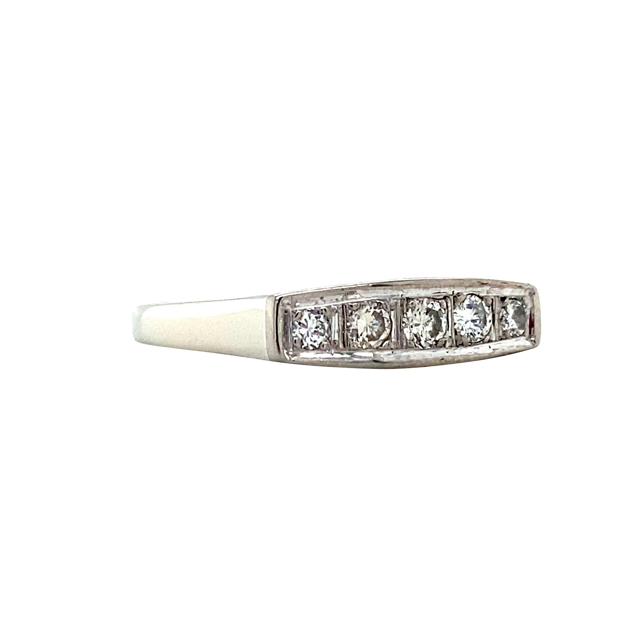 Witgouden rijring met diamant 14 krt