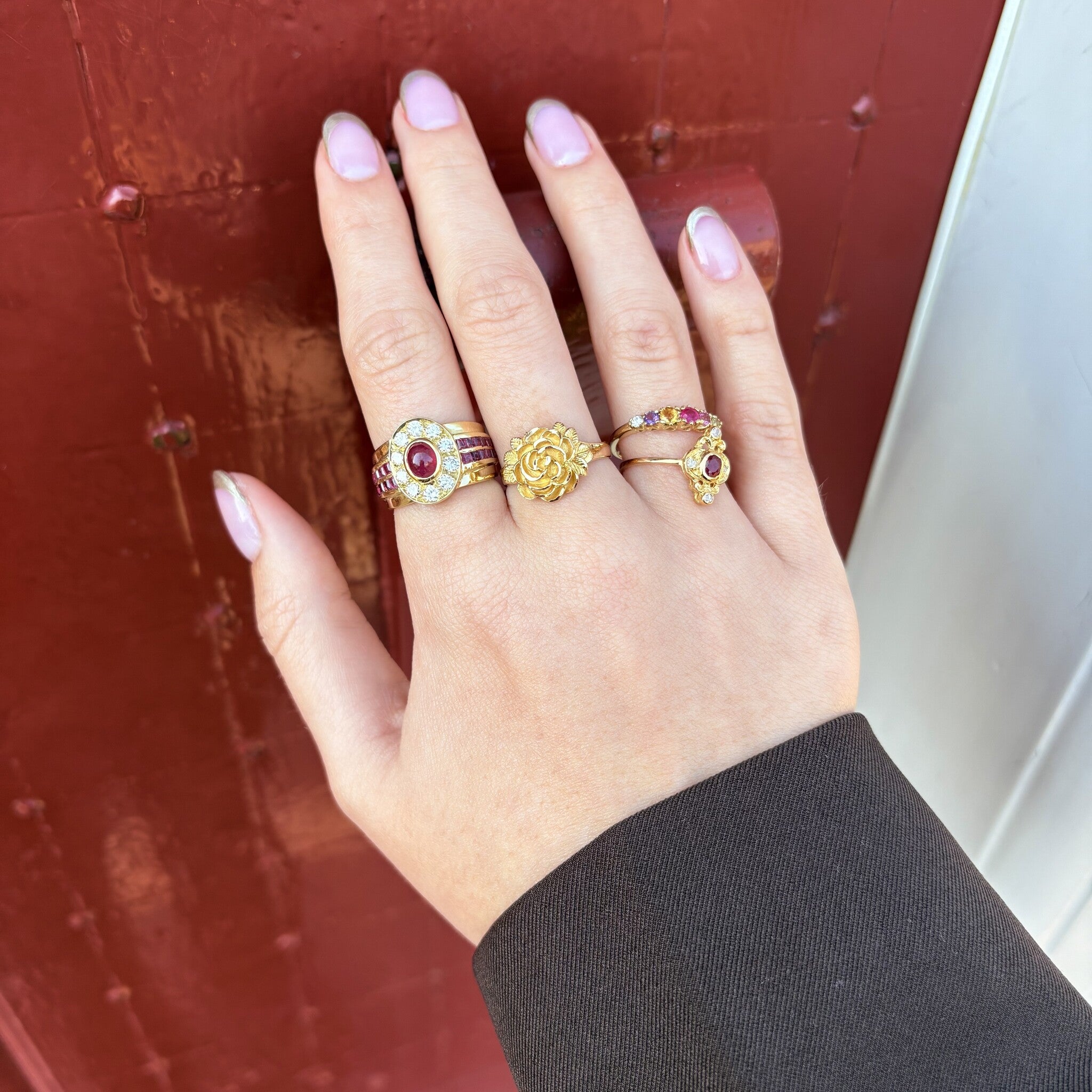 Vintage gold ring with ruby and diamond, 18 kt