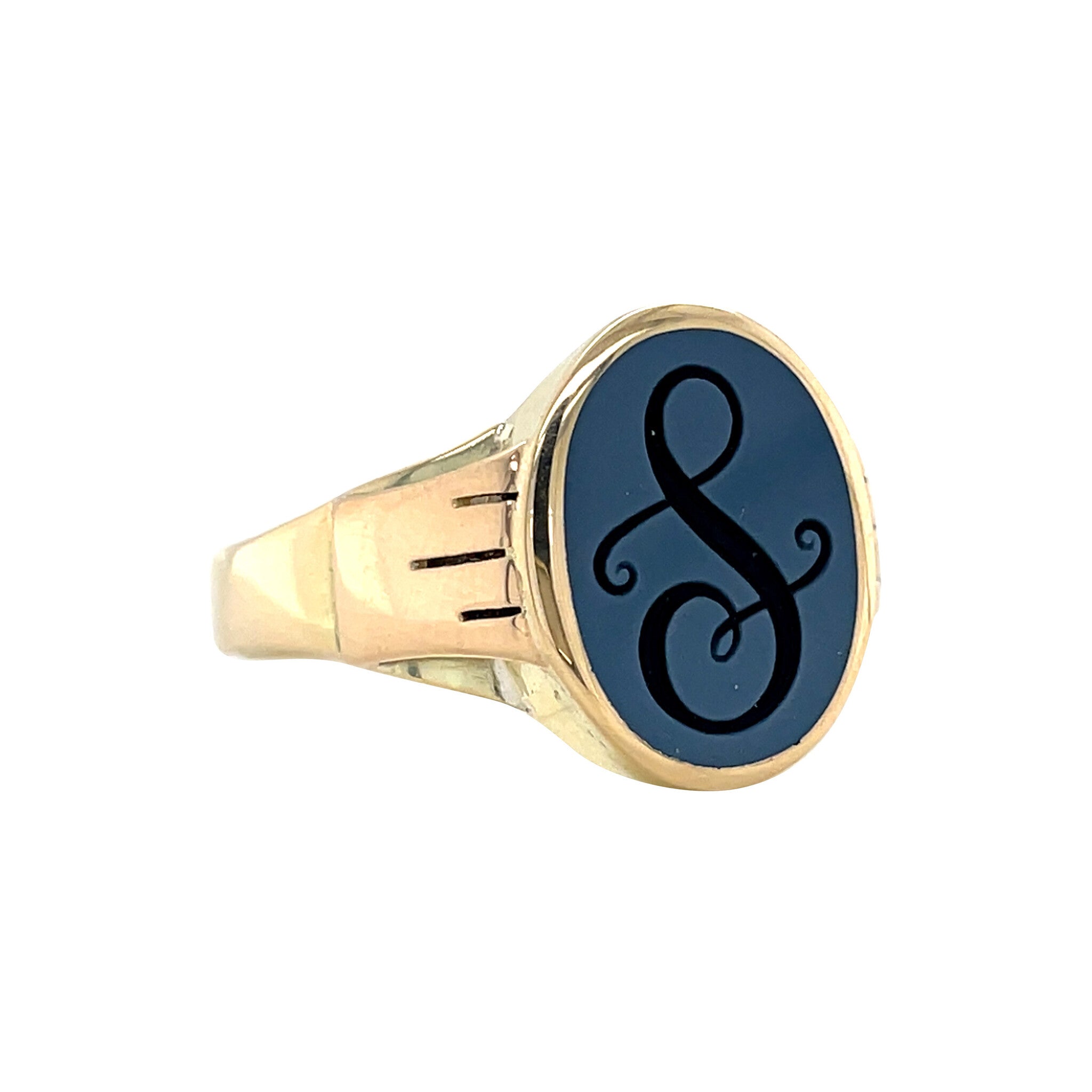 Golden vintage signet ring with blue cabochon 14 kt