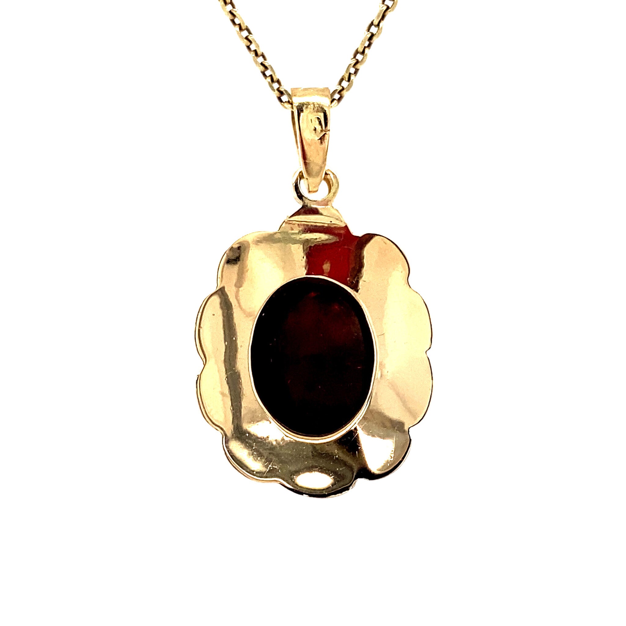 Gold garnet pendant 14 kt