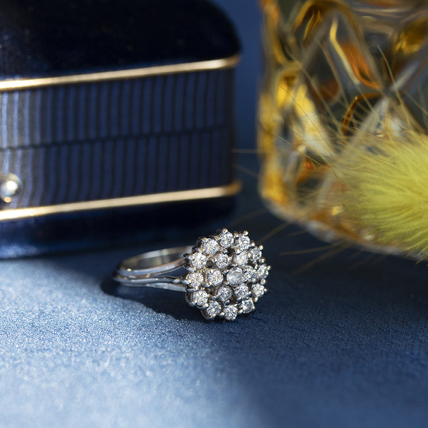 Witgouden vintage entourage ring met diamant 18 krt