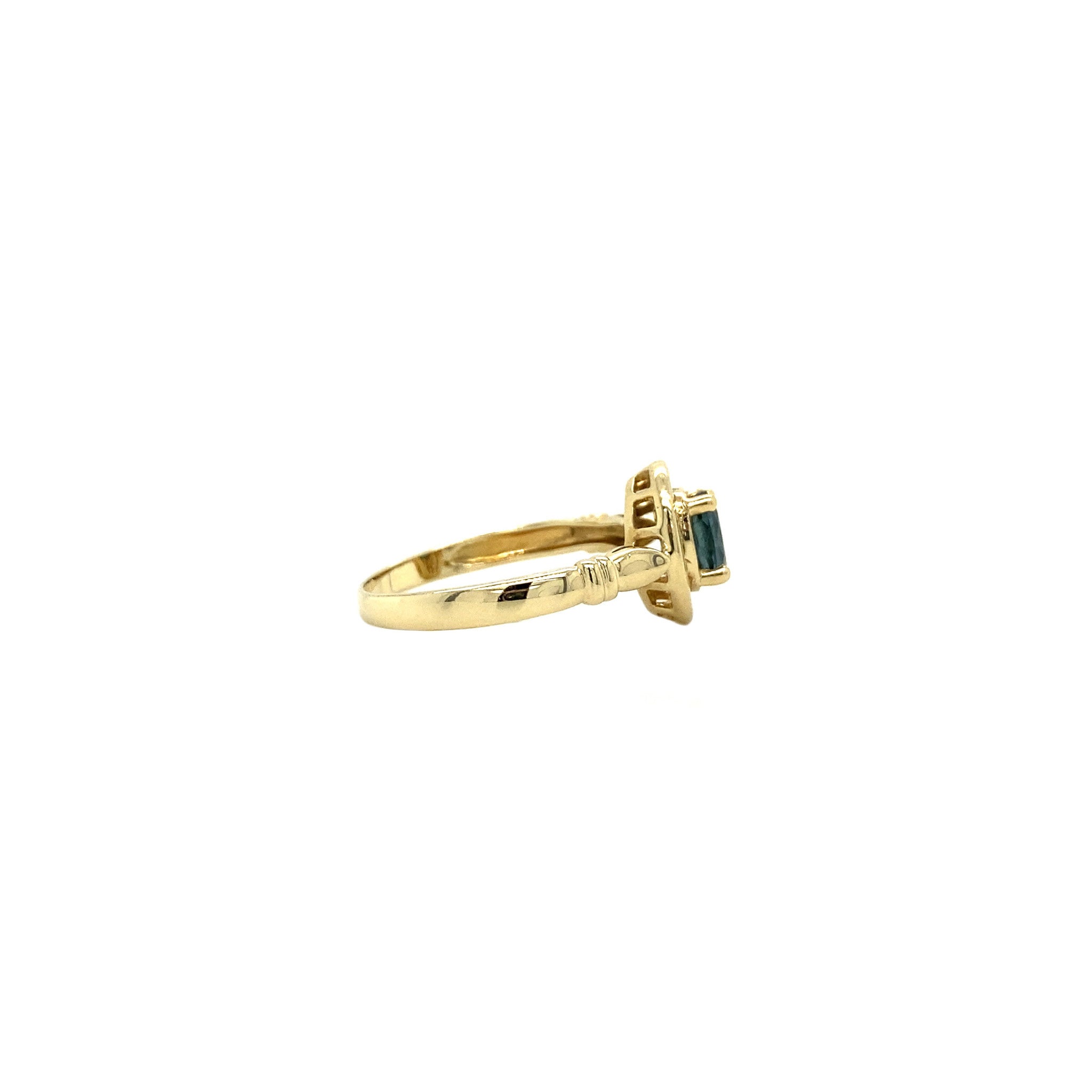 Gold ring with sapphire and diamond 14 crt