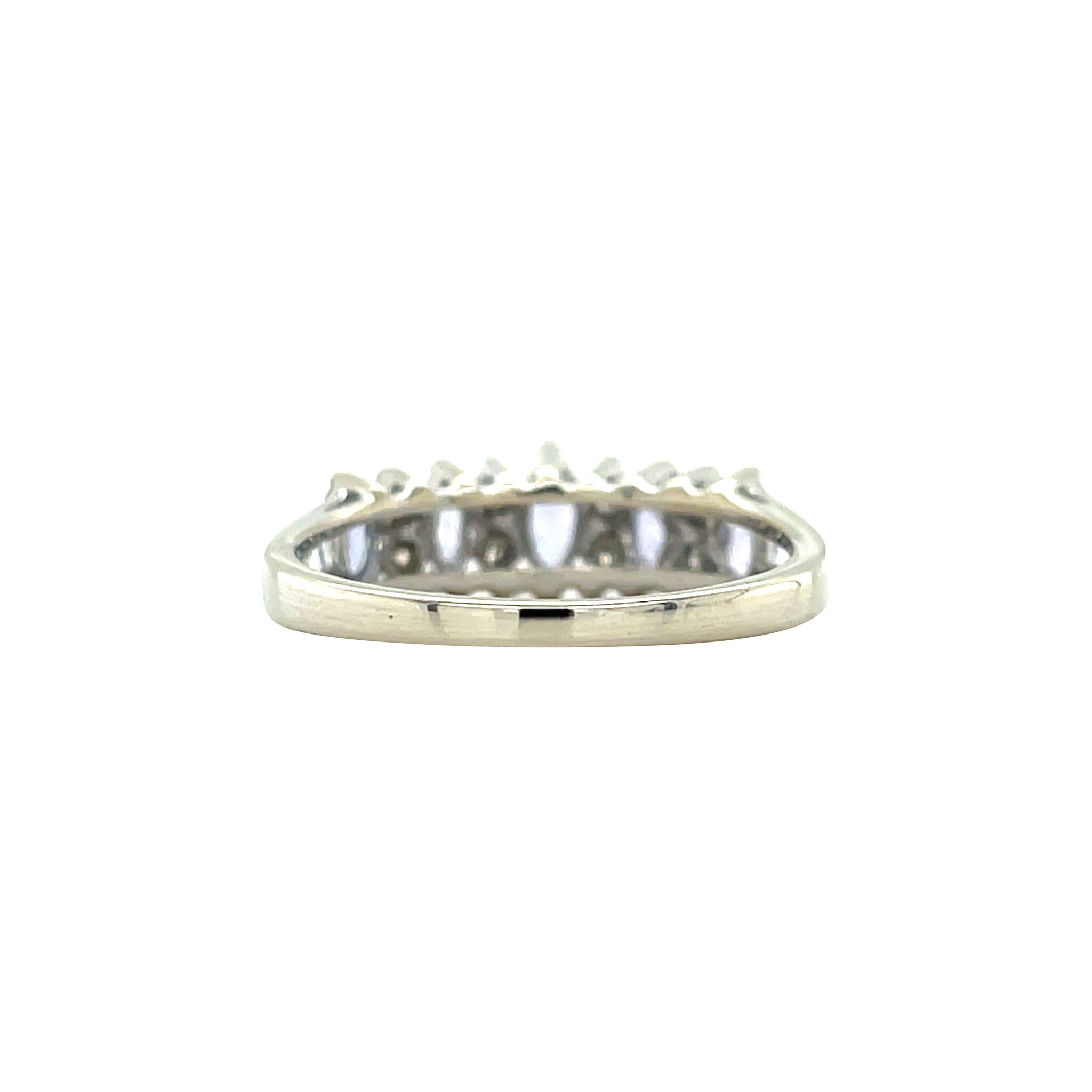 Witgouden vintage rijring met tanzaniet en diamant 14 kt