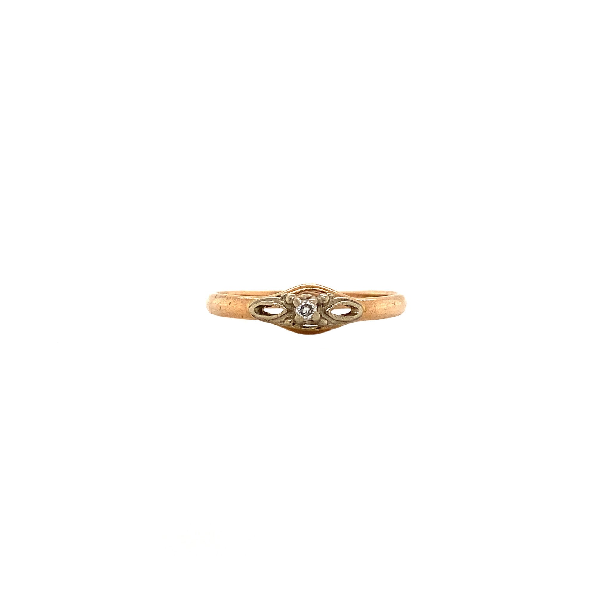 Rose-gold ring with diamond, 12 kt