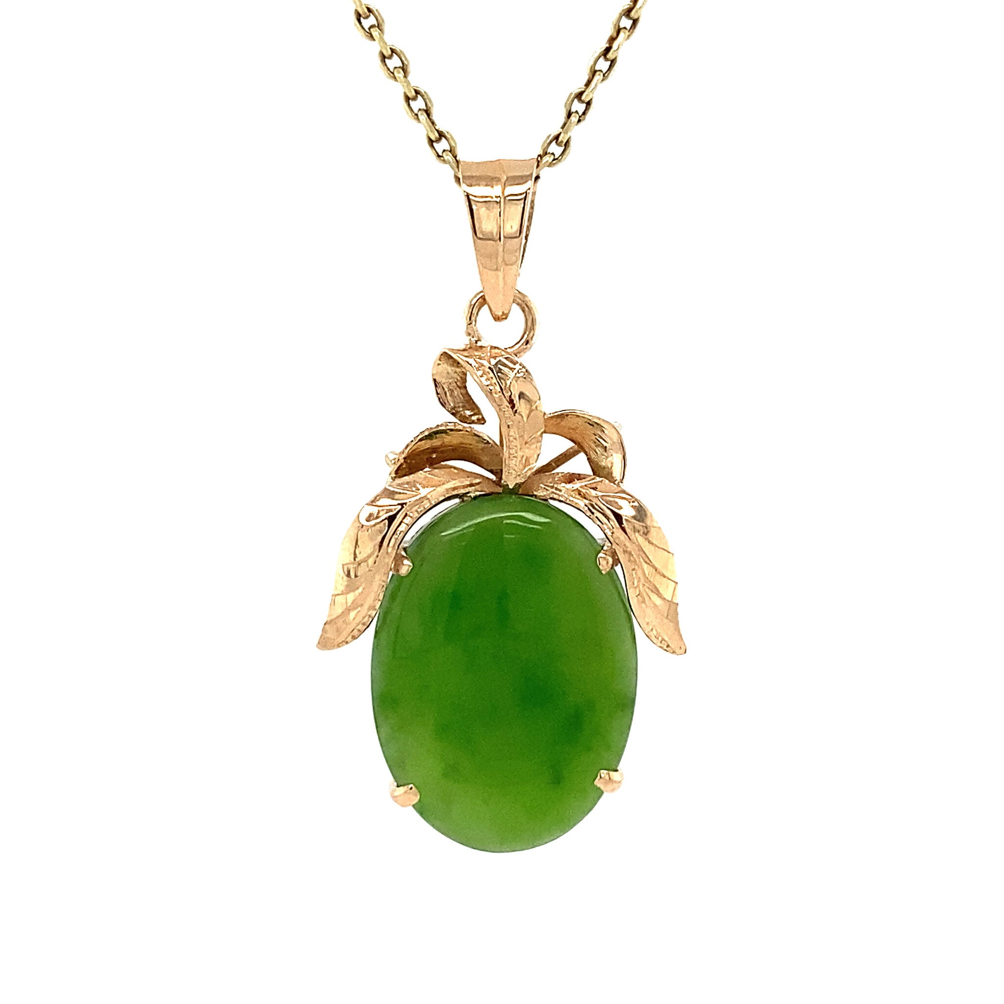 14 kt gold pendant with nephrite