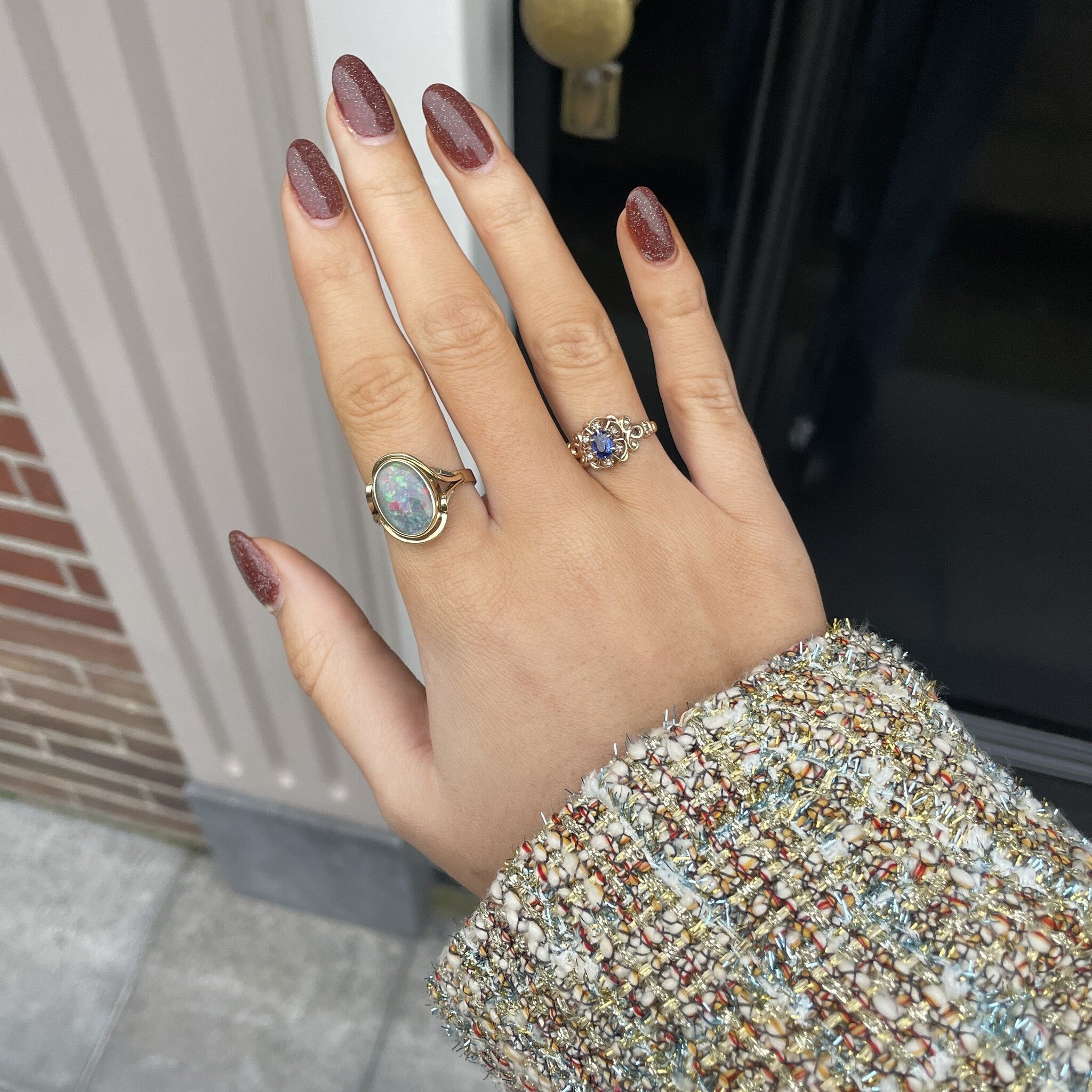 Ring met granaat en glas doublet en roosdiamant 9 krt