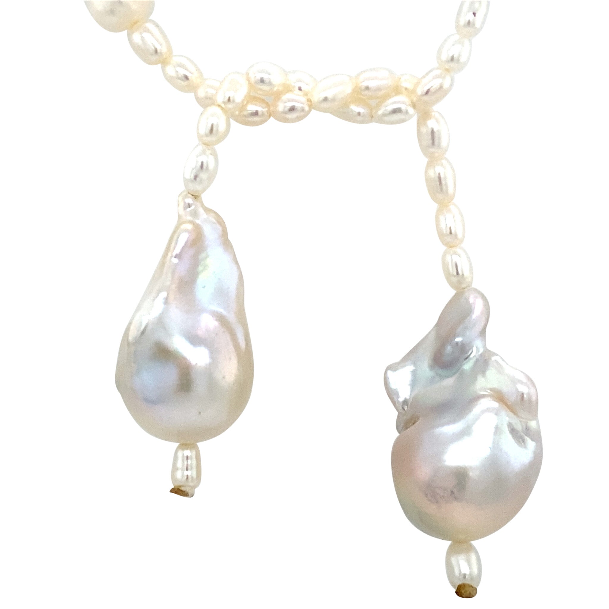 Vintage pearl necklace with baroque pearl
