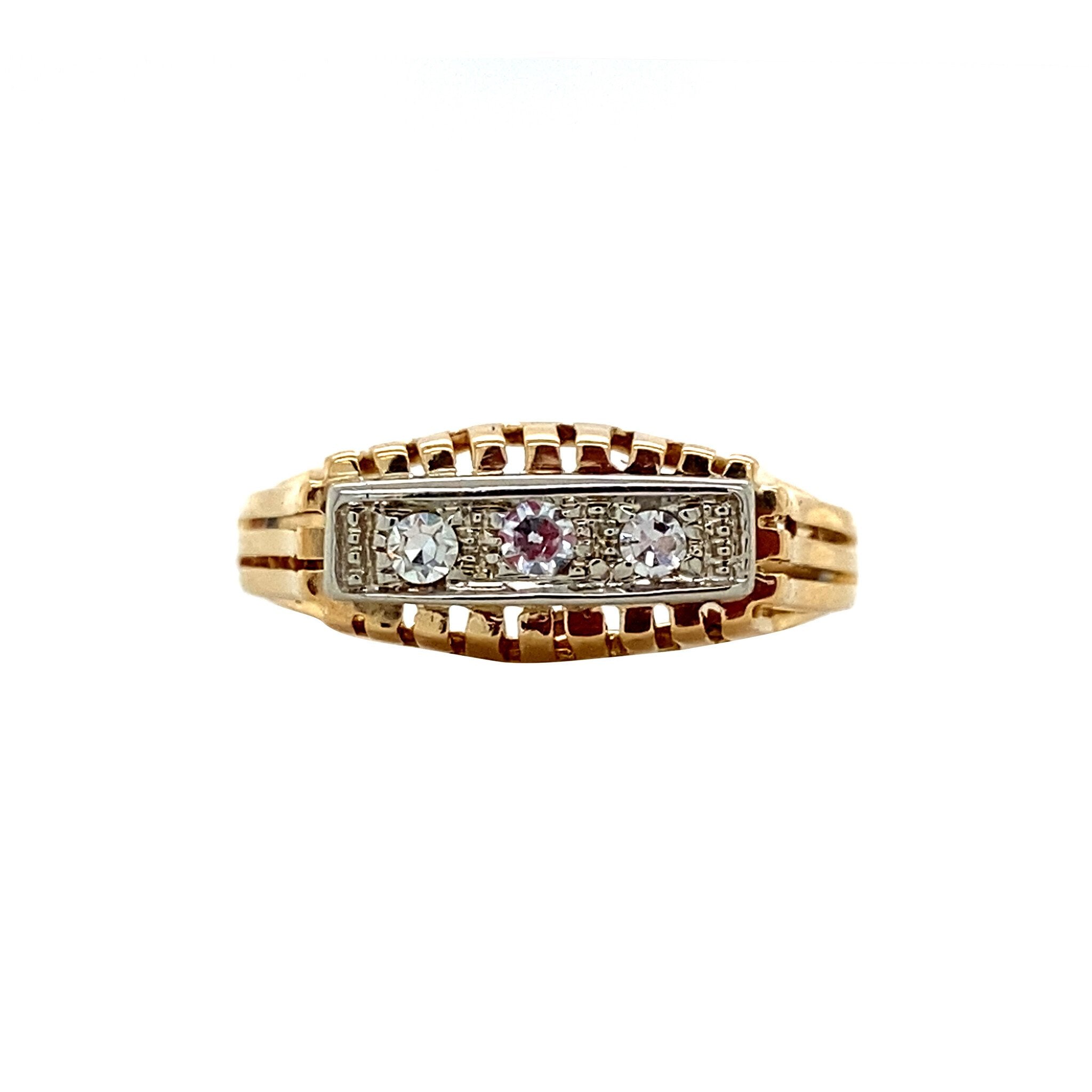 Vintage 18 kt gold row ring with diamond