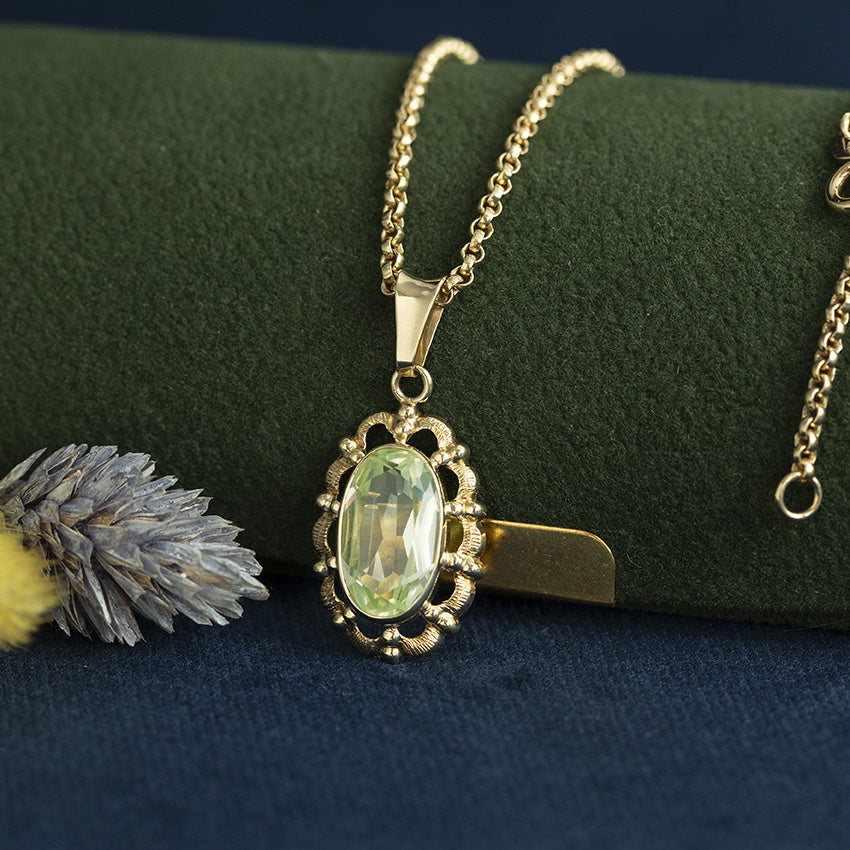 Vintage gold pendant with spinel, 14 kt