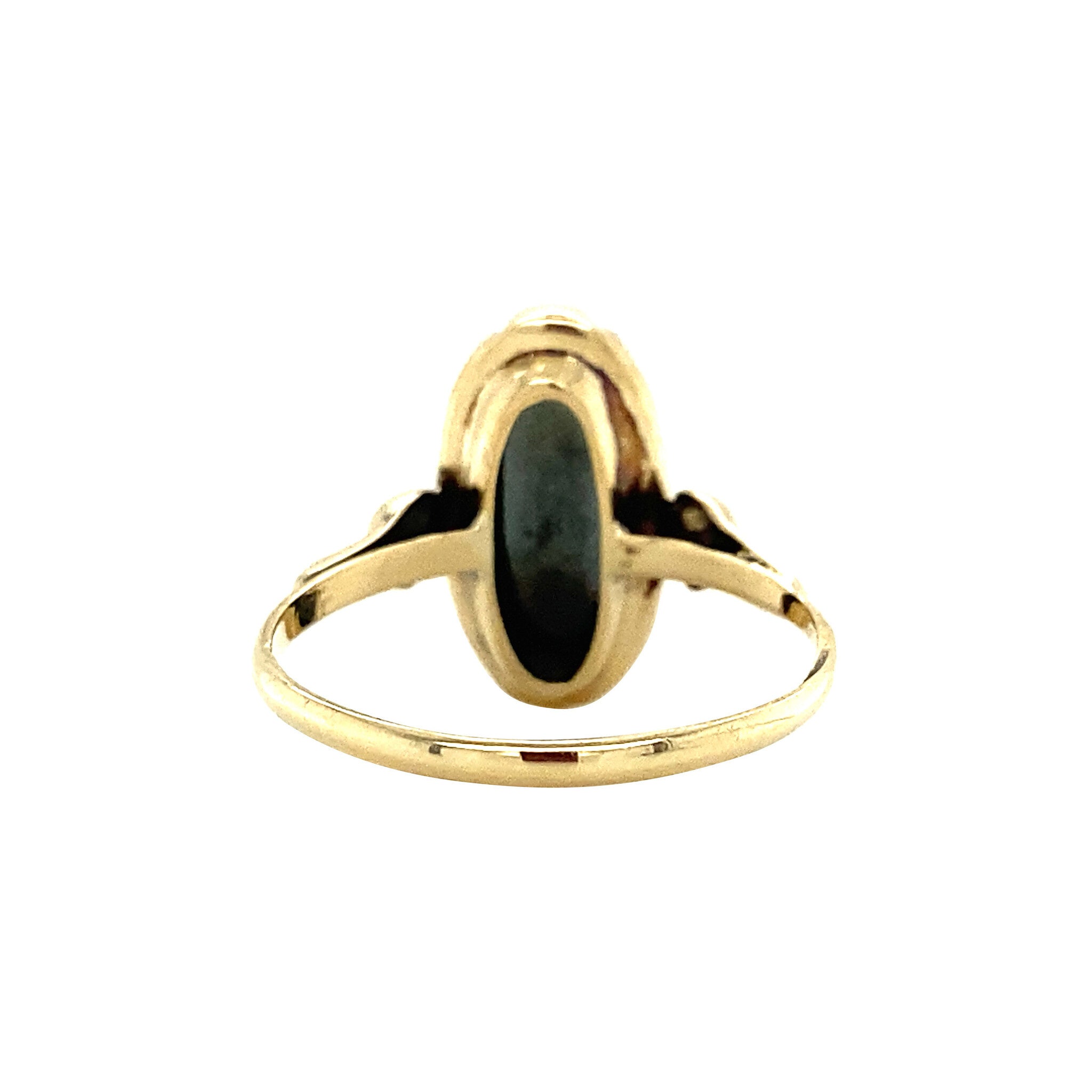 14 kt gold ring with hematite