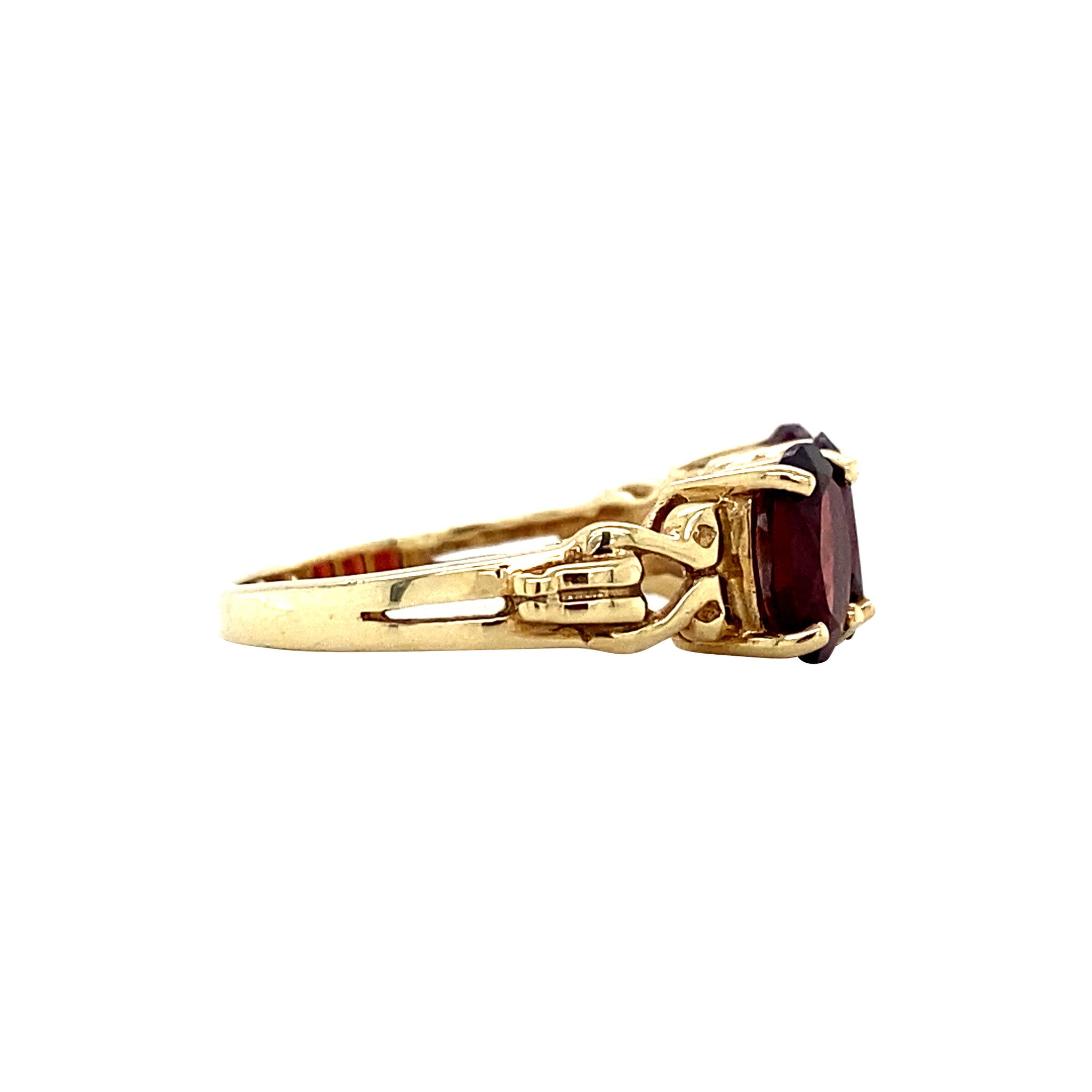 Gouden ring met granaat 14 krt