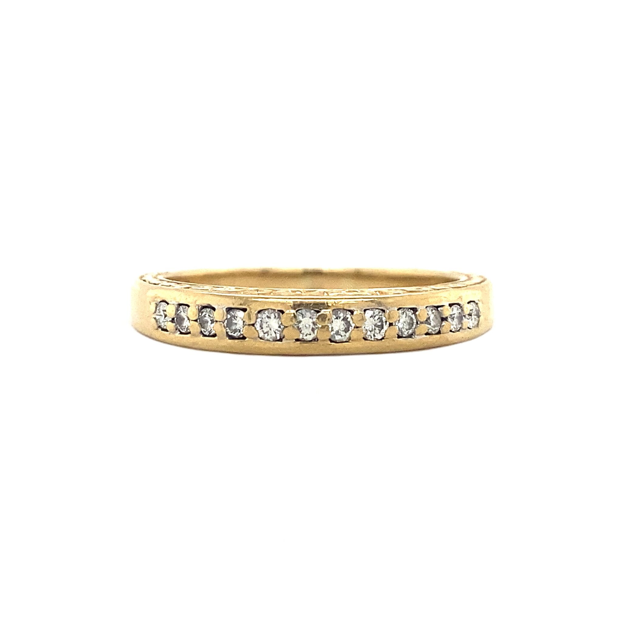 18 kt gold ring with diamond