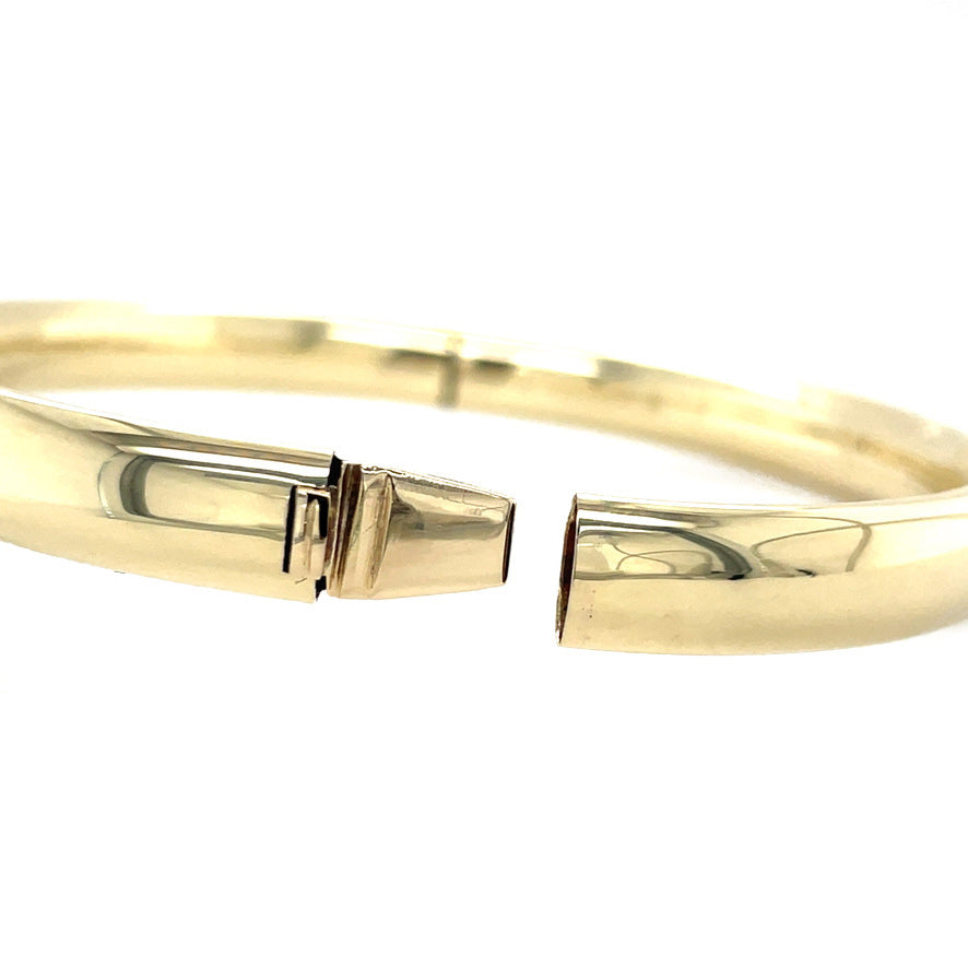 Yellow gold smooth vintage bangle 14 krt