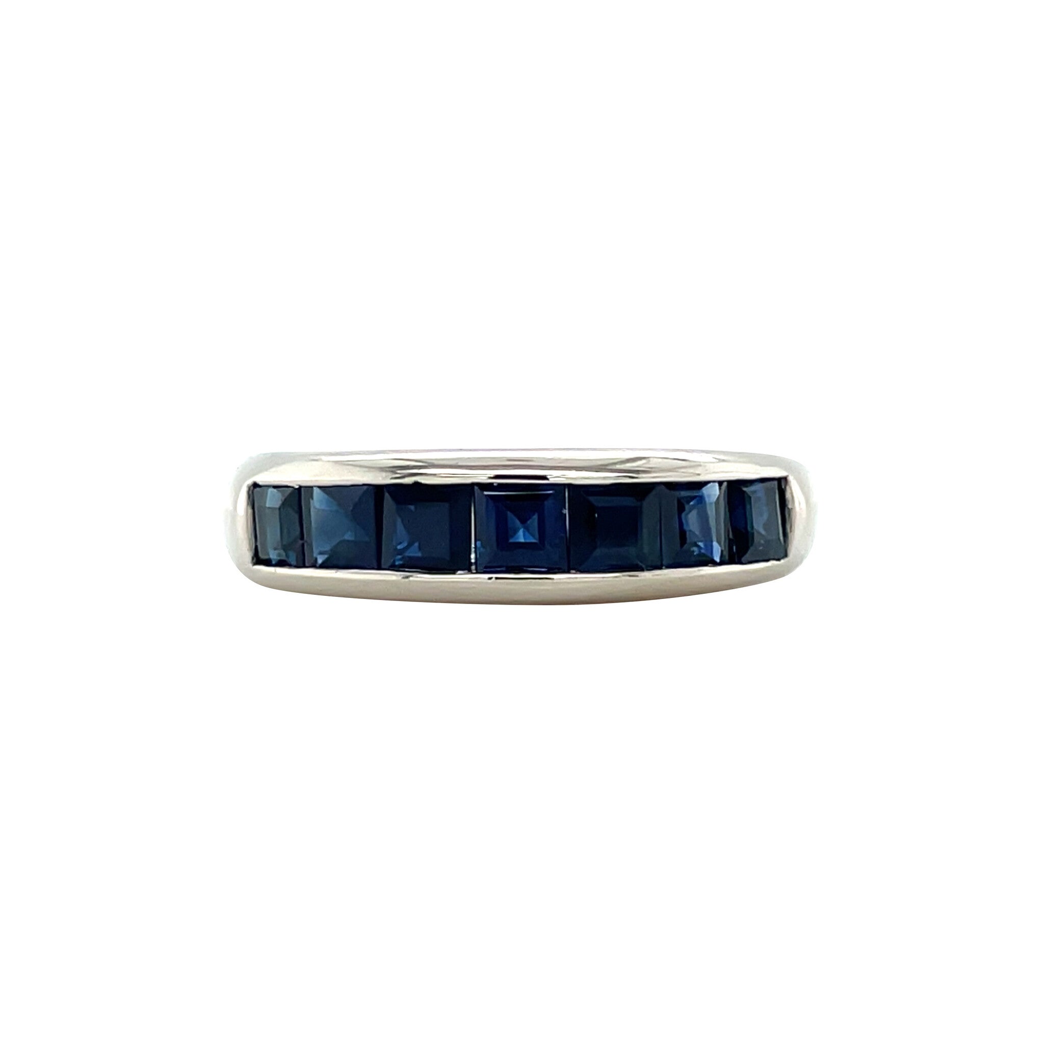 Vintage white gold ring with sapphire, 14 kt