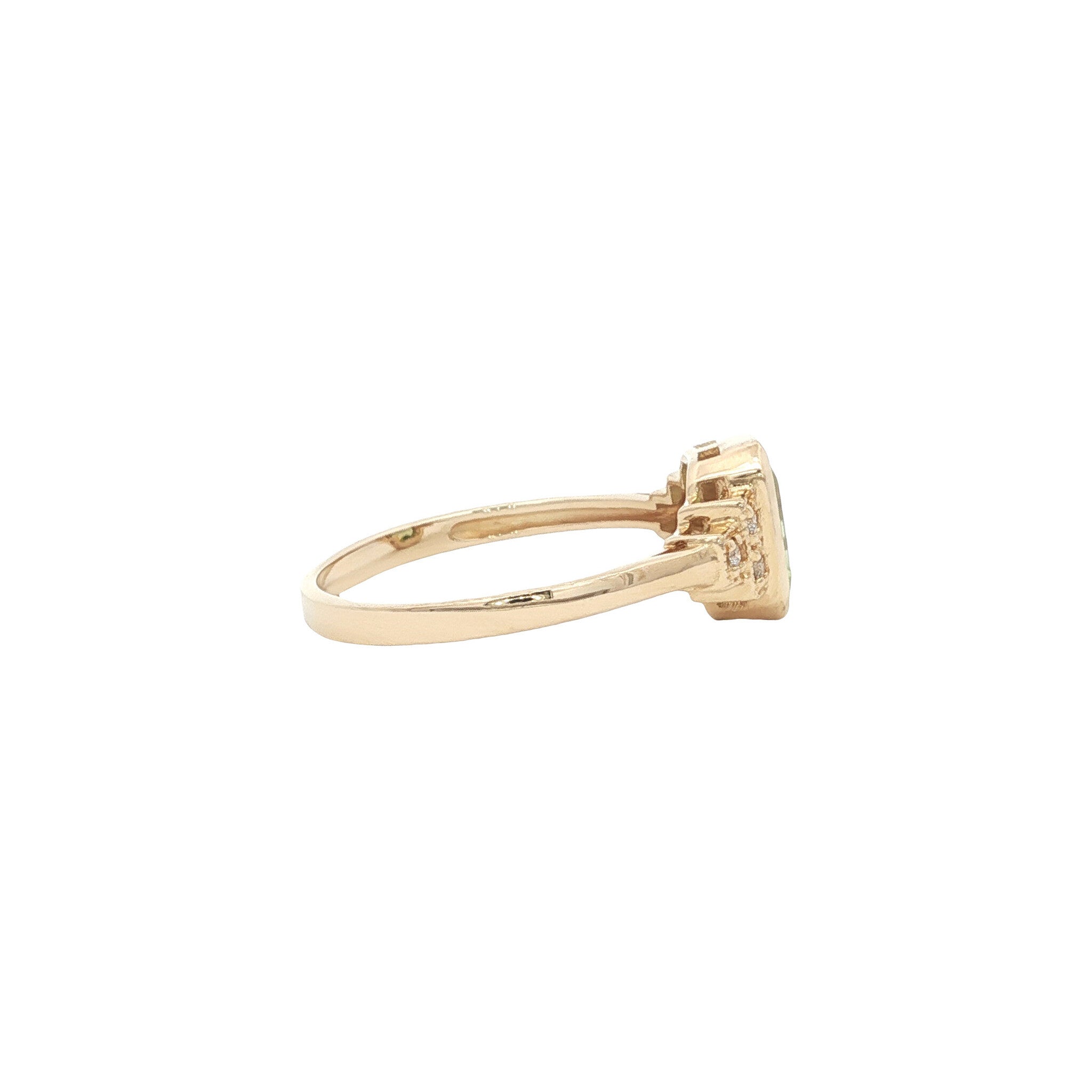 14 kt gold ring with peridot and diamond