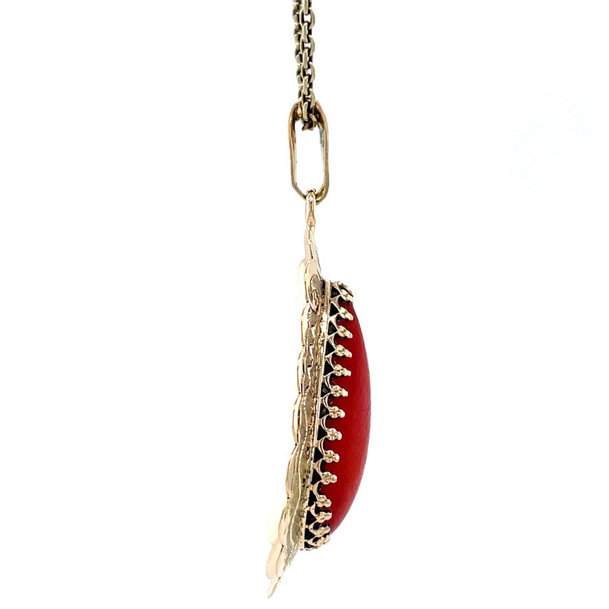 Gouden vintage hanger met bloedkoraal 14 krt