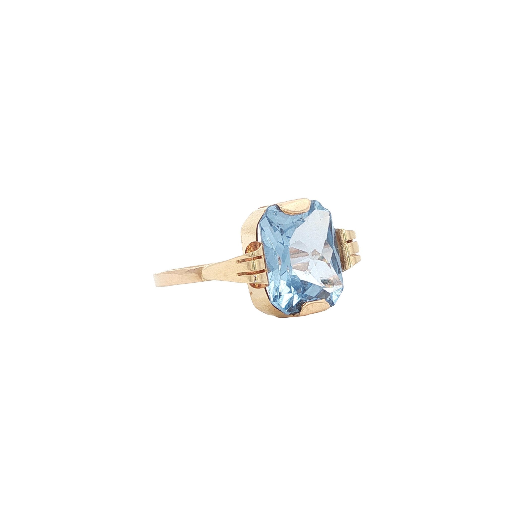 Gold ring with spinel 14 kt