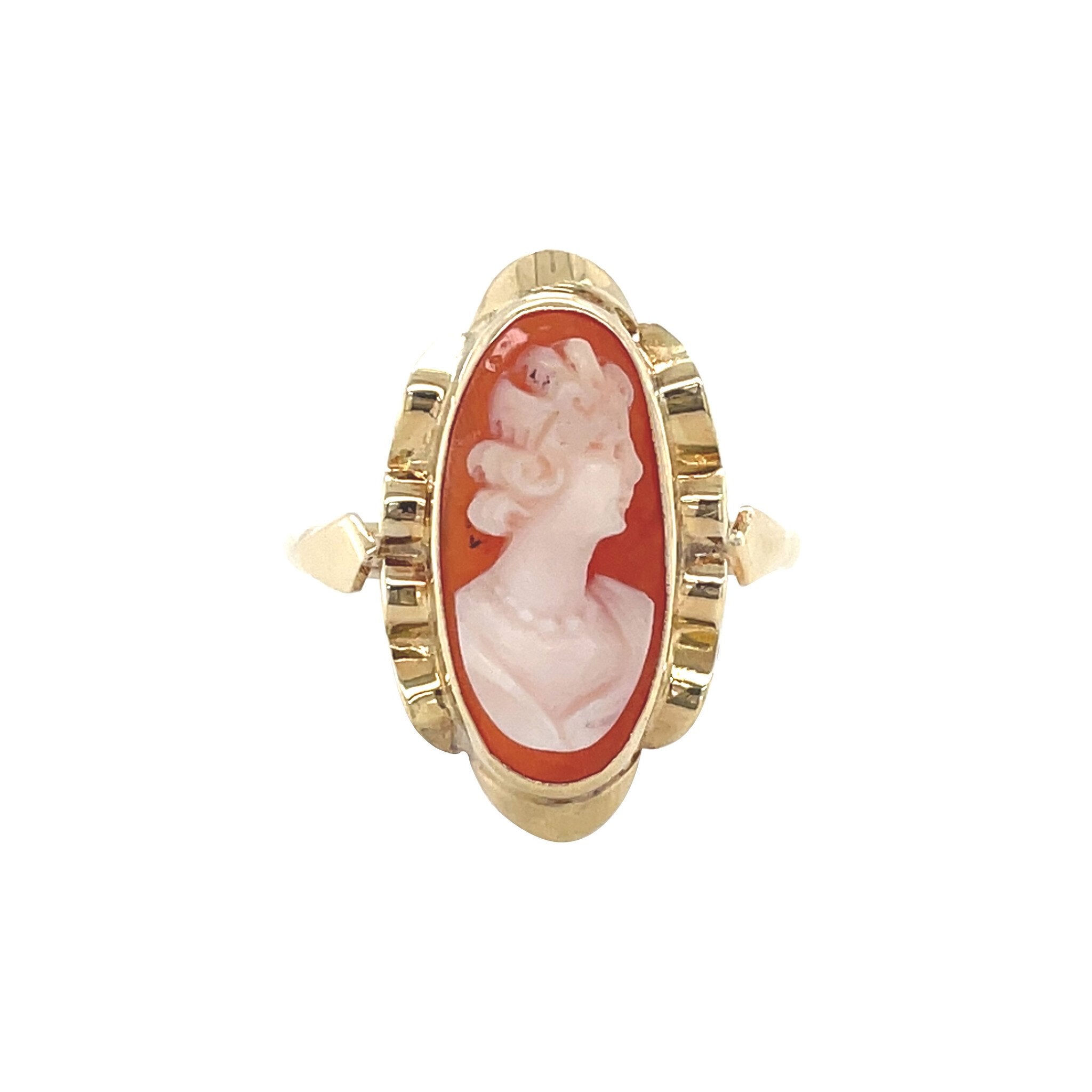 Vintage 14 kt gold ring with cameo