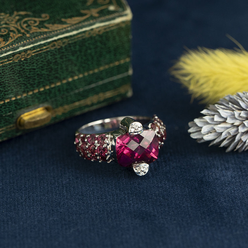 White gold vintage ring with tourmaline and diamond 18 kt