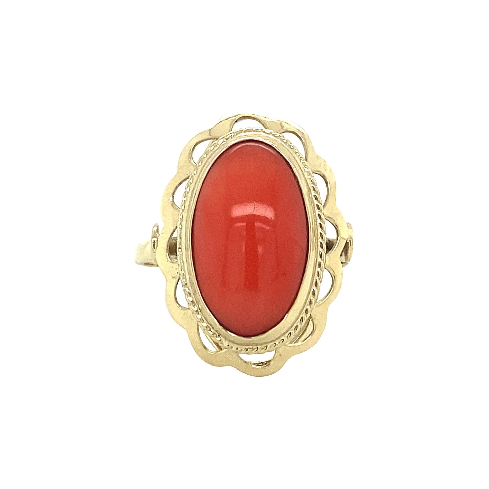 Gold ring with blood coral 14 kt