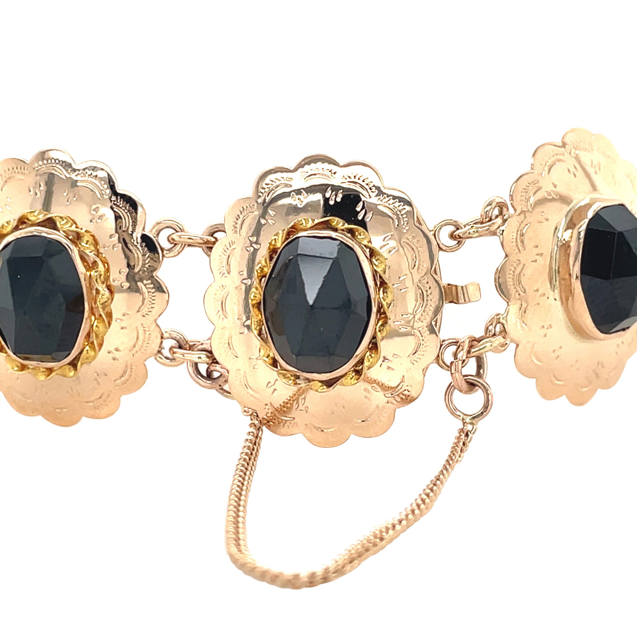 Gouden vintage bootjes armband met granaat 14 kt