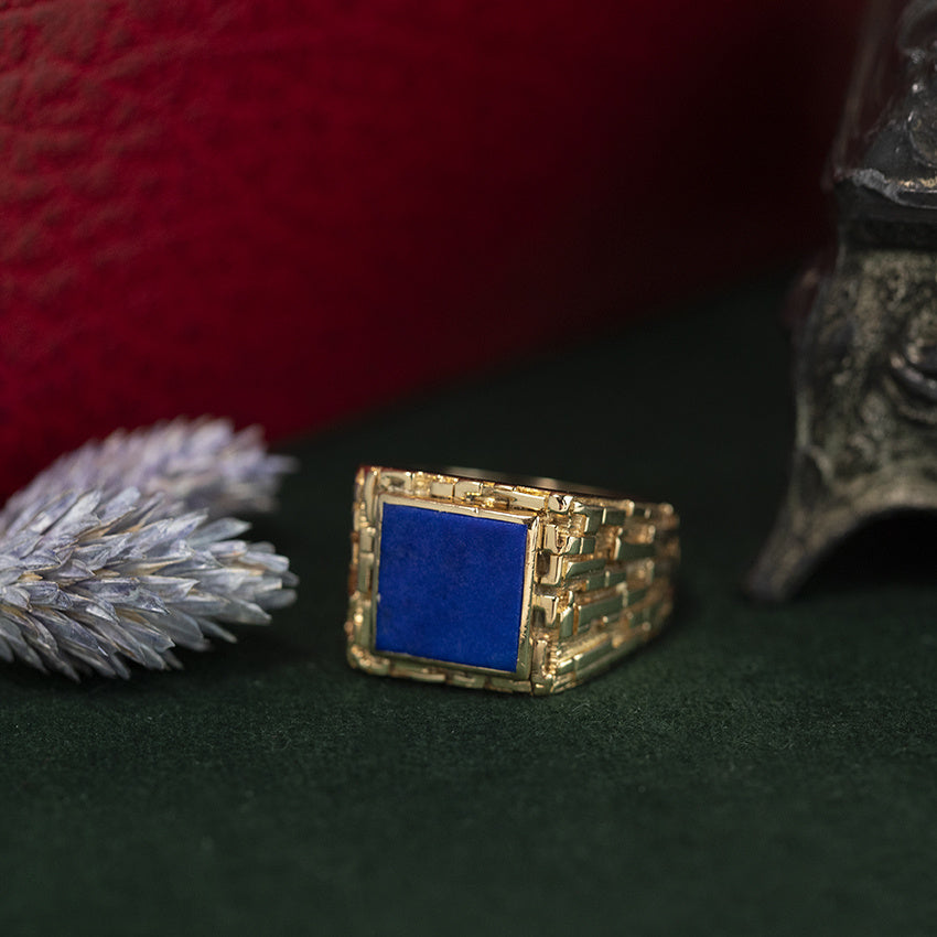 Gouden vintage zegelring met lapis lazuli 18 kt