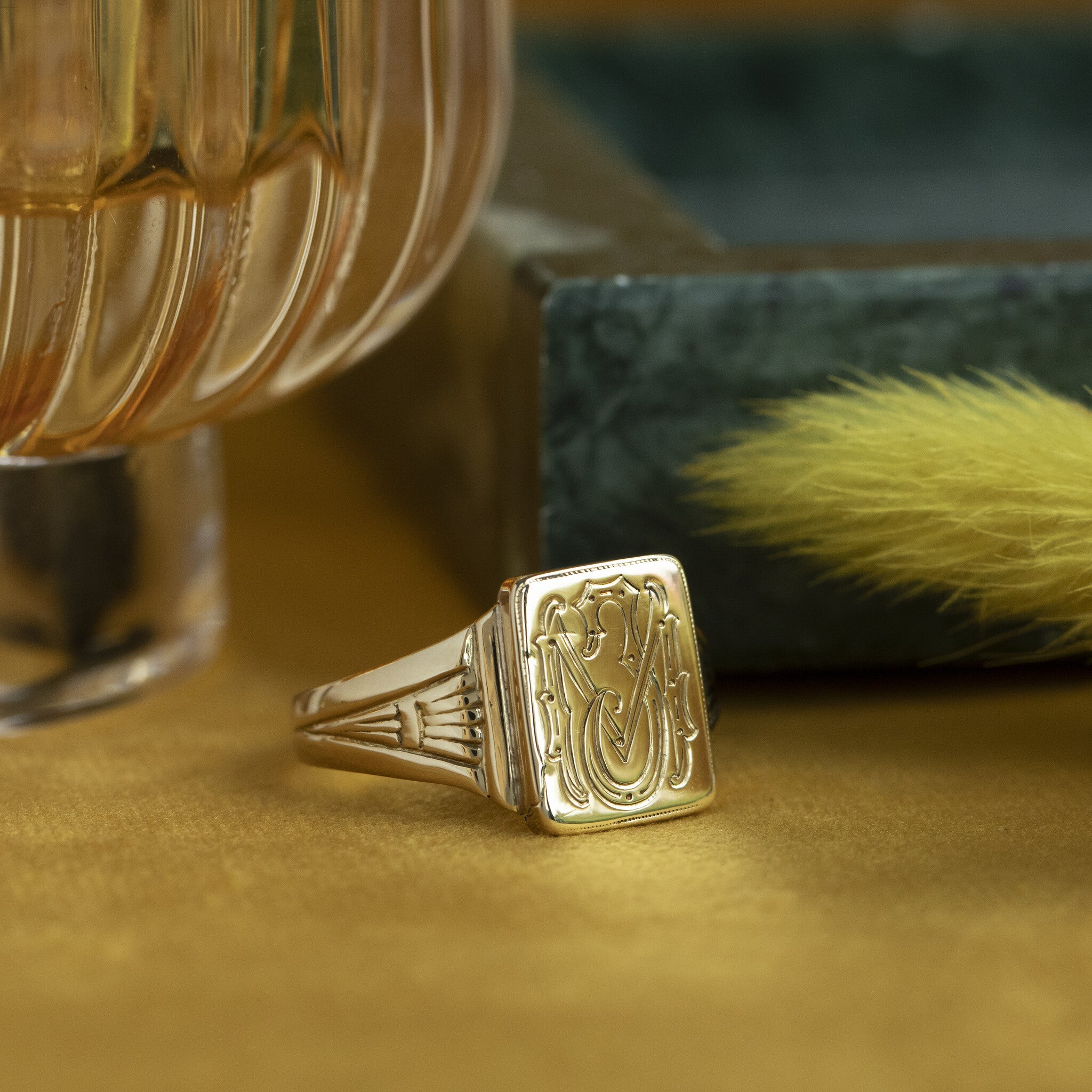 14 kt gold signet ring with engraving
