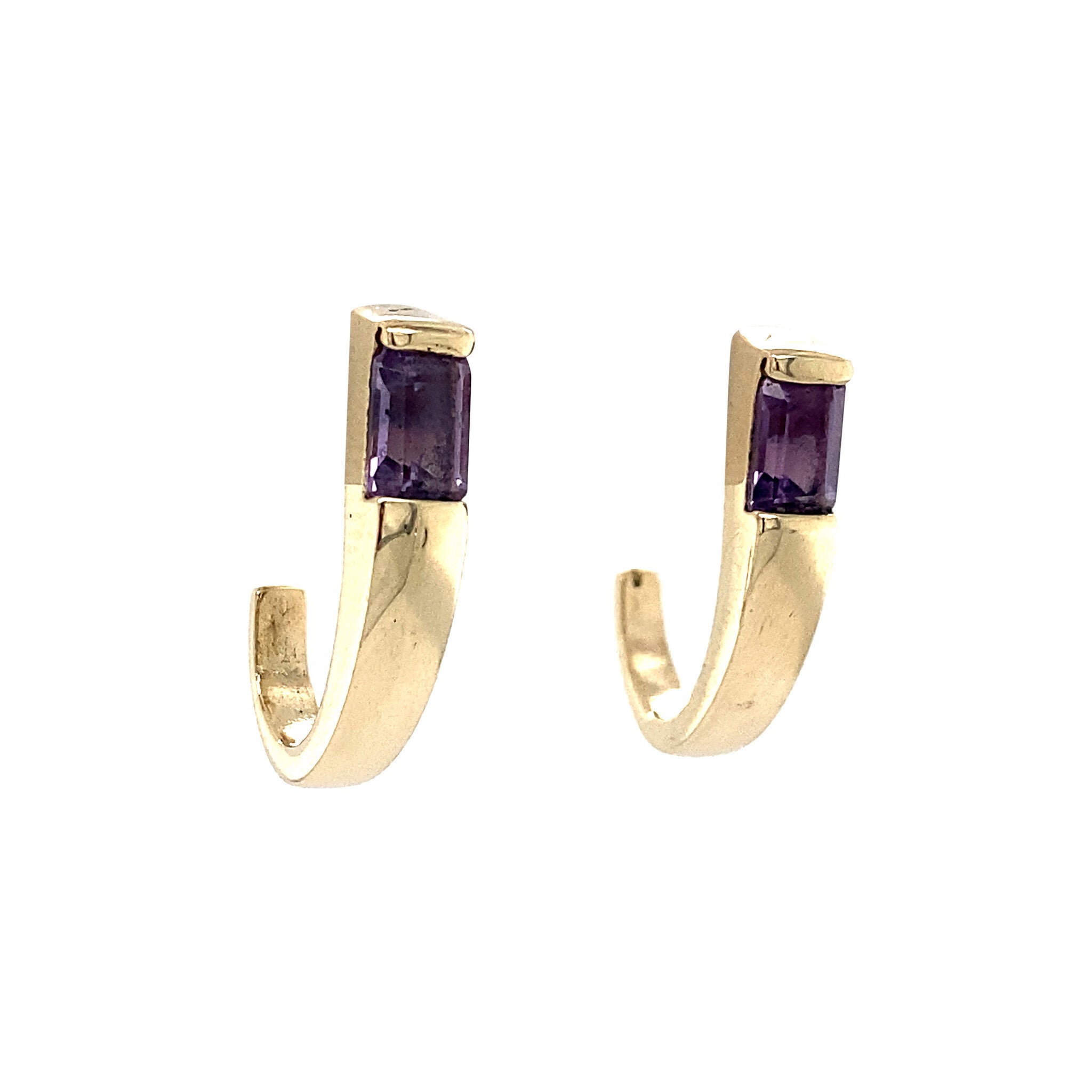 14 kt gold earrings with amethyst