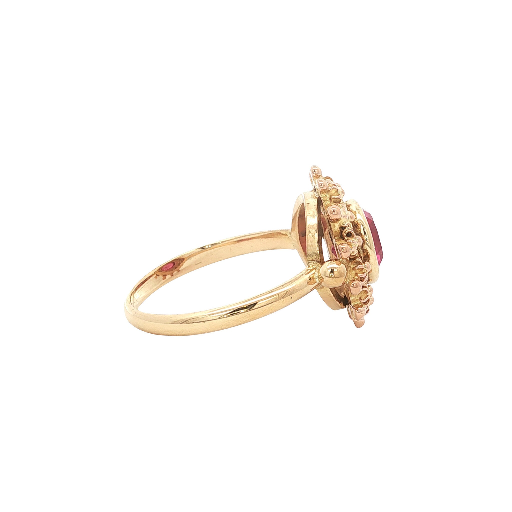 Gouden vintage ring met robijn 20 kt