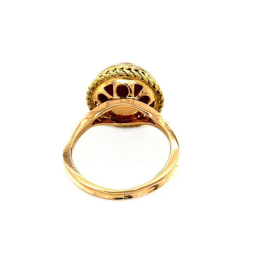 Tricolour gouden ring met bloedkoraal 14 krt
