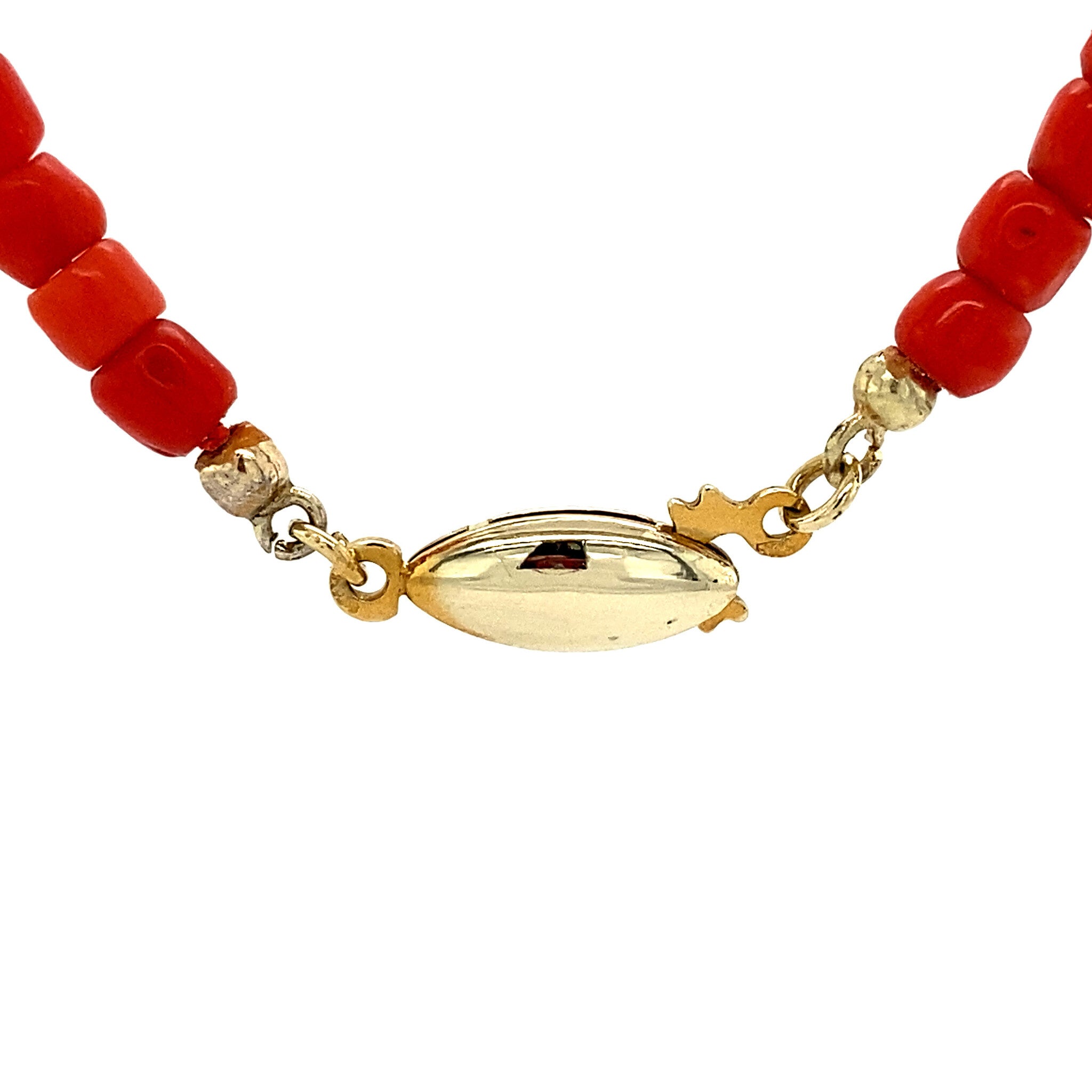 Blood coral necklace with gold clasp 45 cm 14 krt