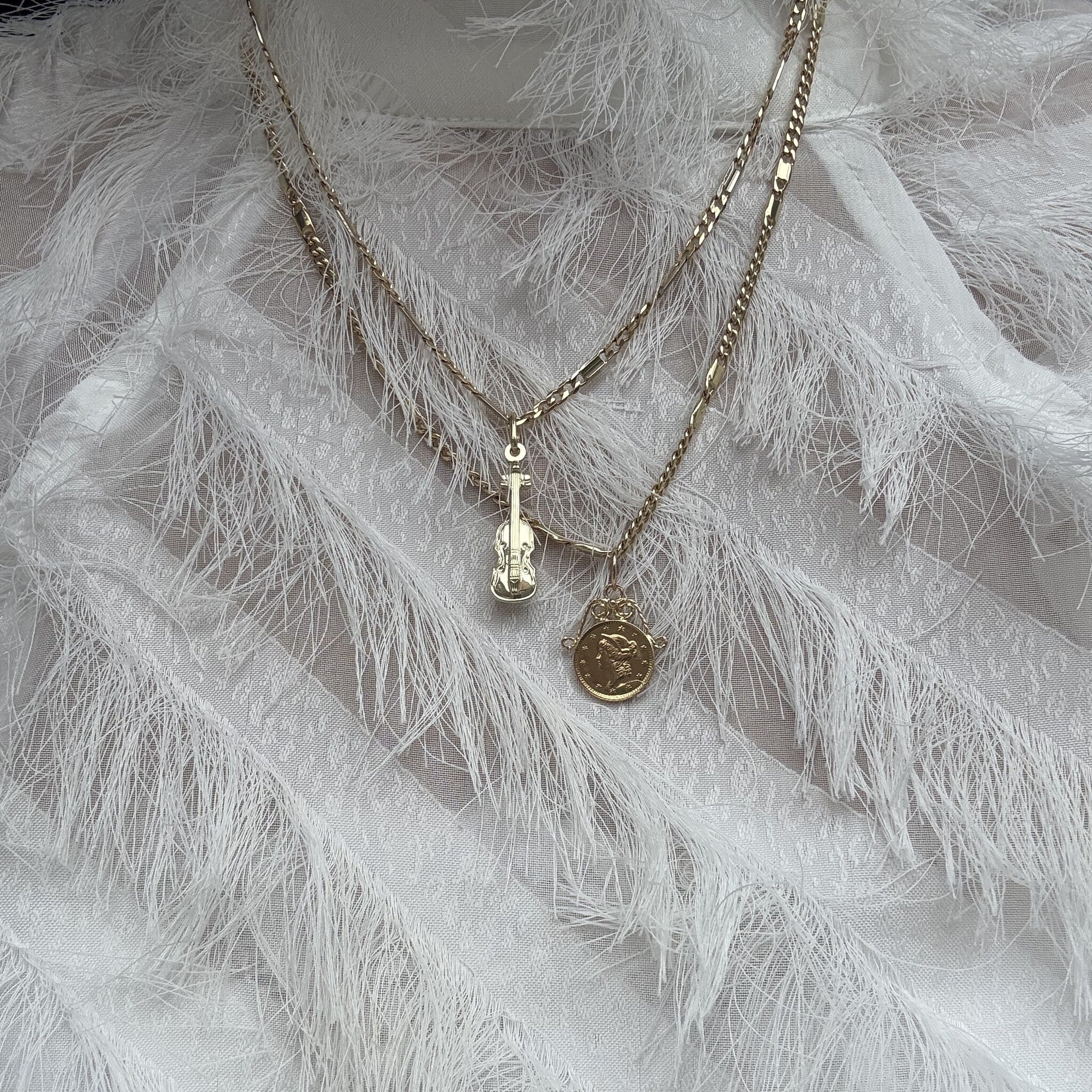 Vintage gold violin pendant 14 kt