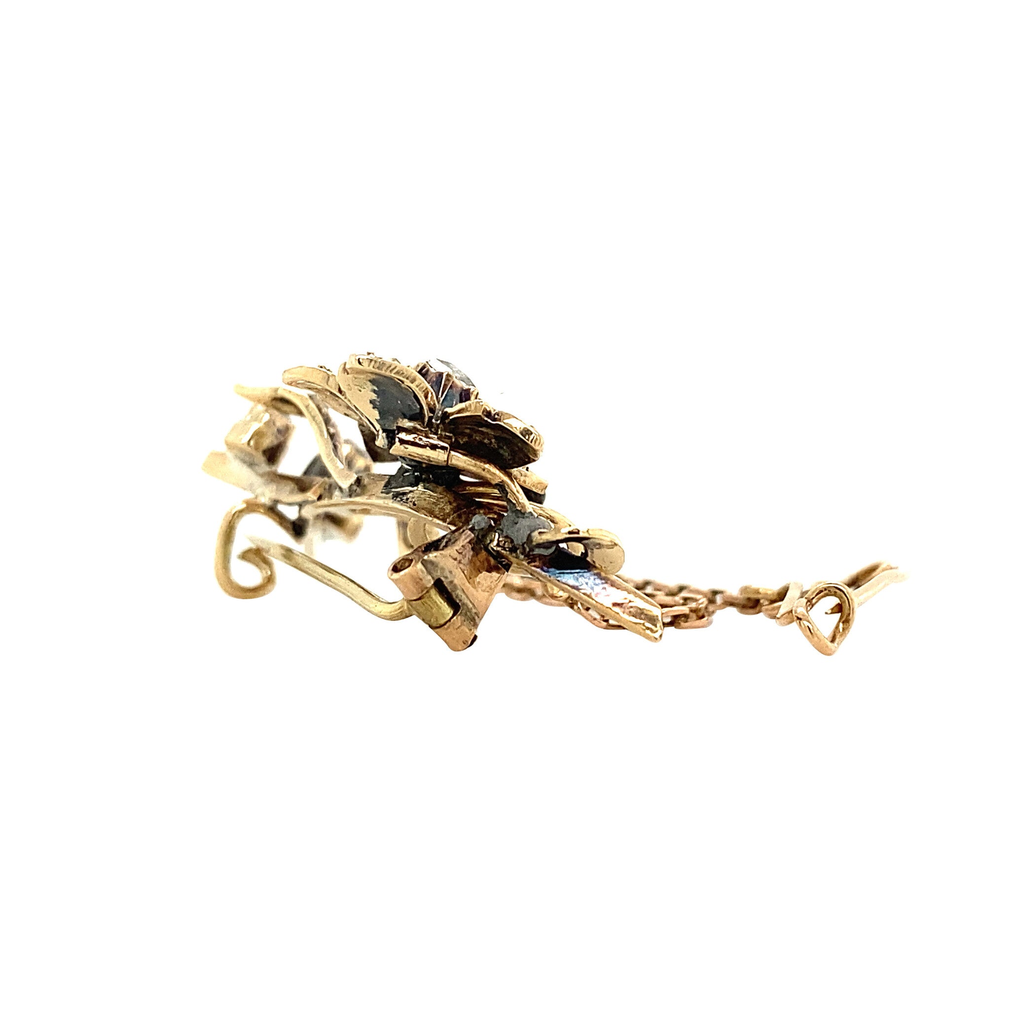 Gold vintage brooch with rose-cut diamond, 14 kt