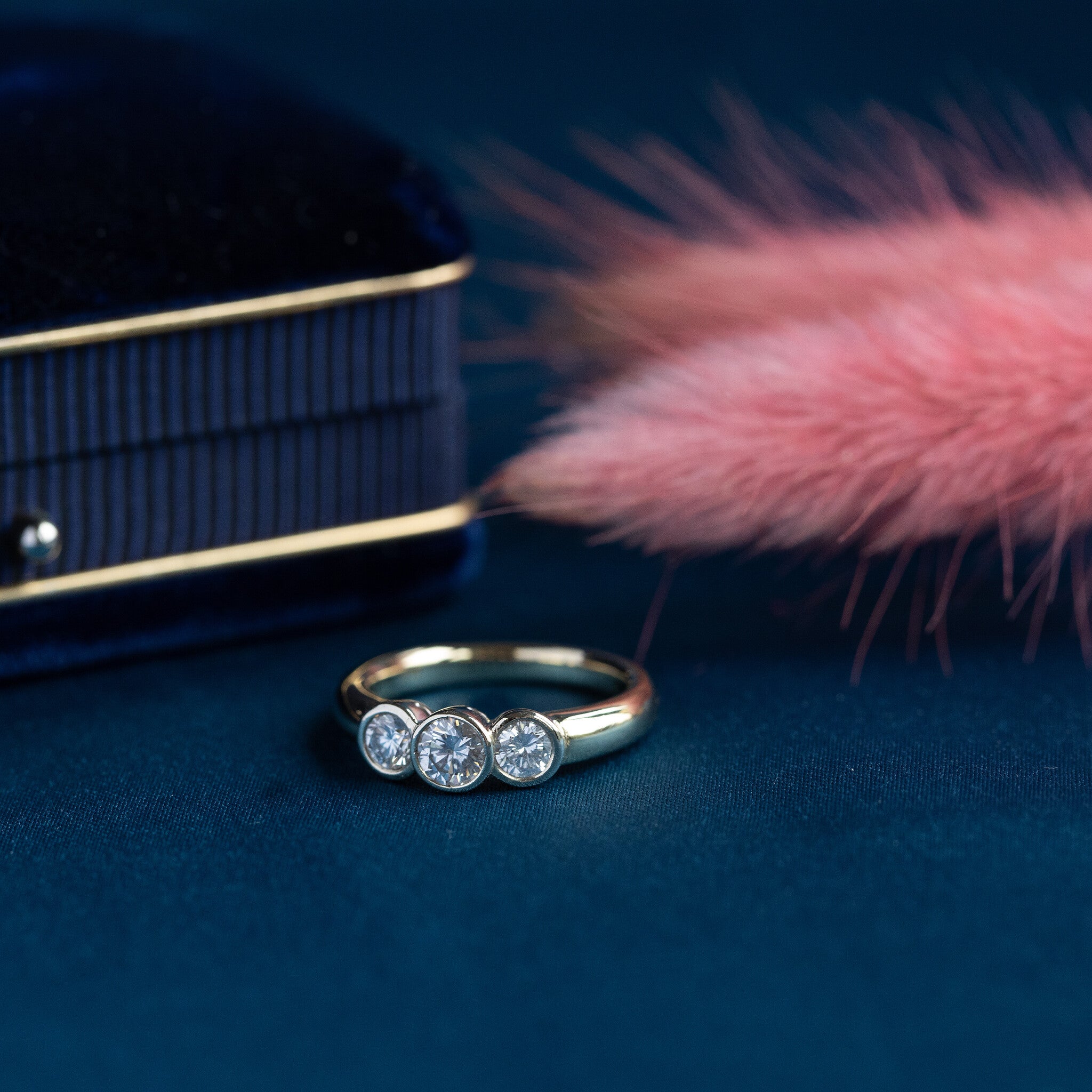 Gouden ring met diamant 18 krt