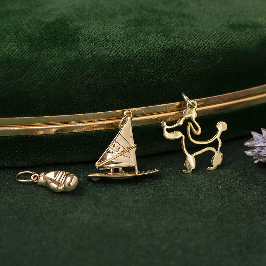 Gold vintage poodle pendant 14 kt