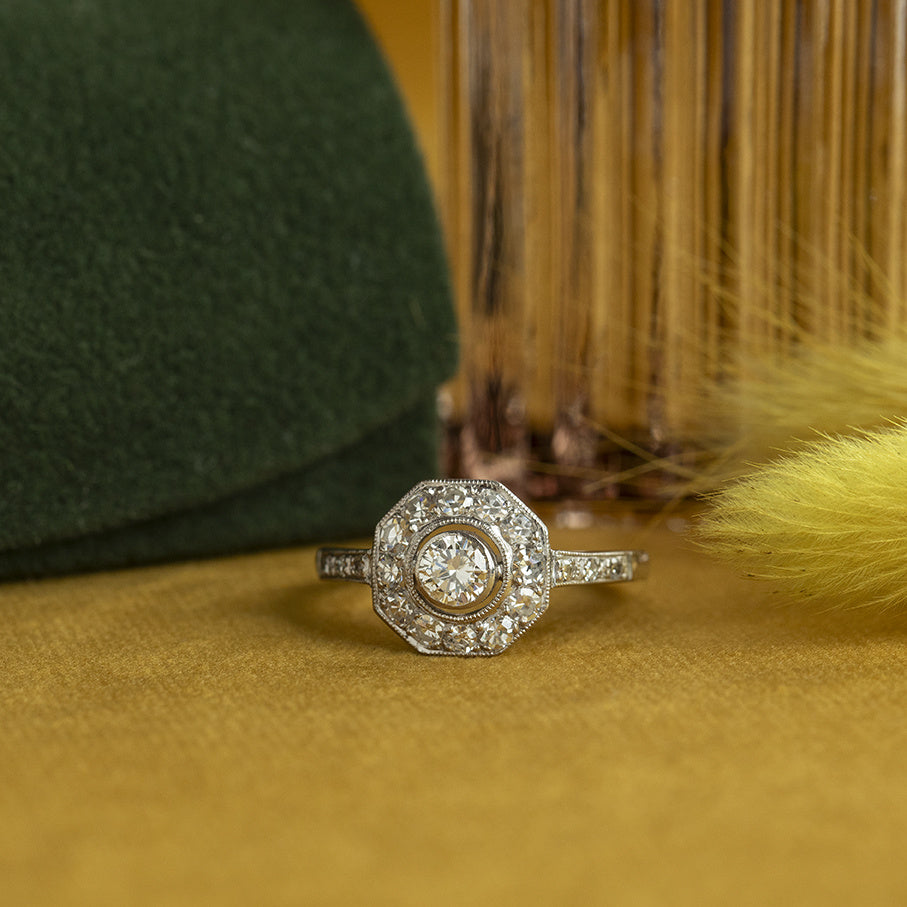Witgouden vintage entourage ring met diamant 14 kt