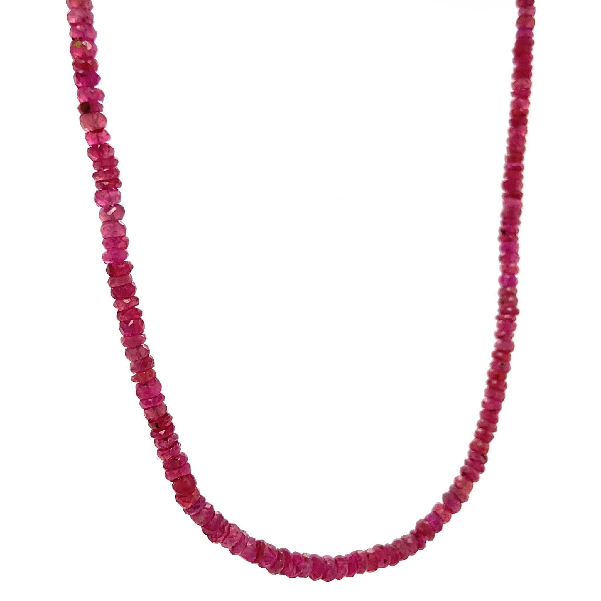 Ruby necklace with 14 kt gold clasp, 45 cm long