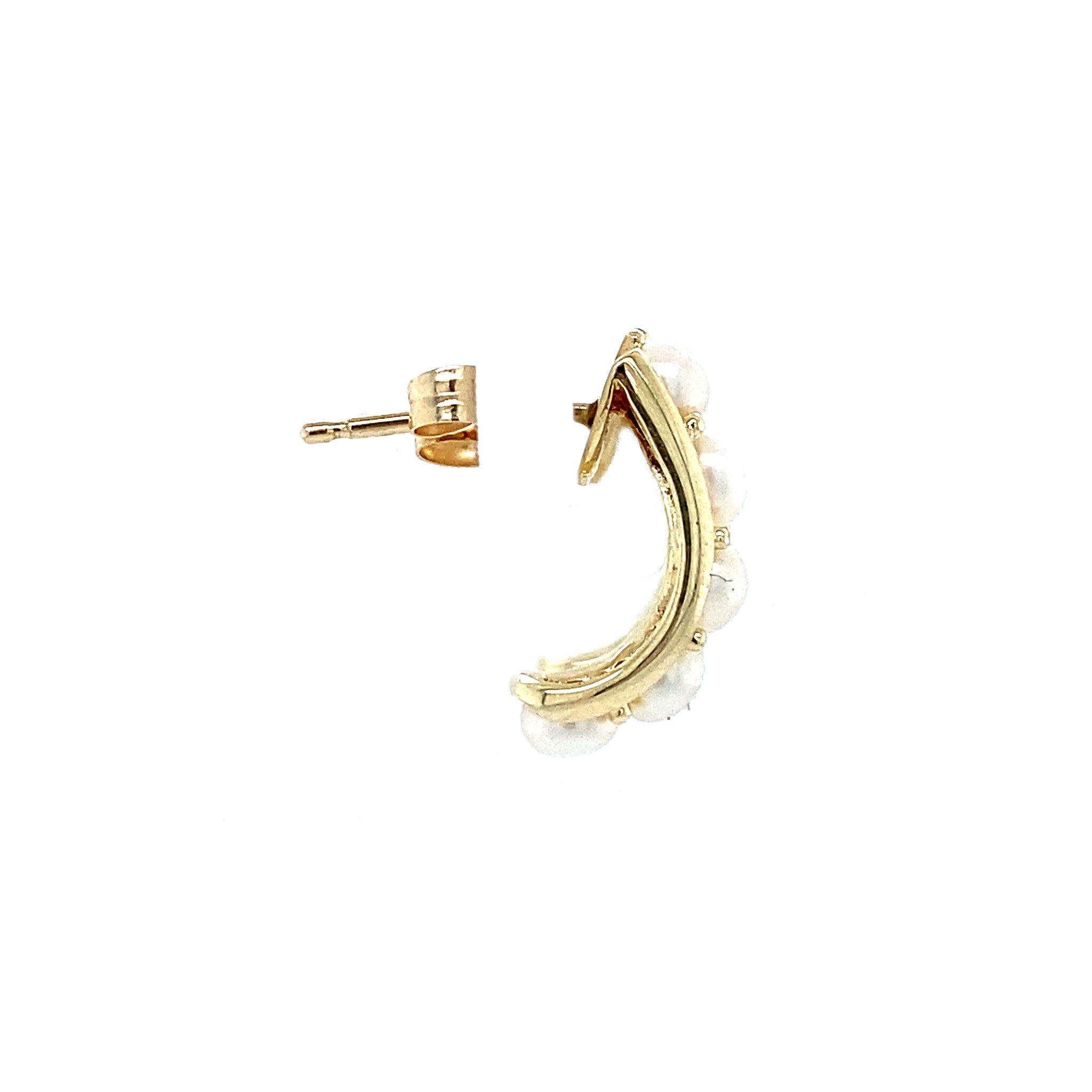 14 kt gold pearl stud earrings