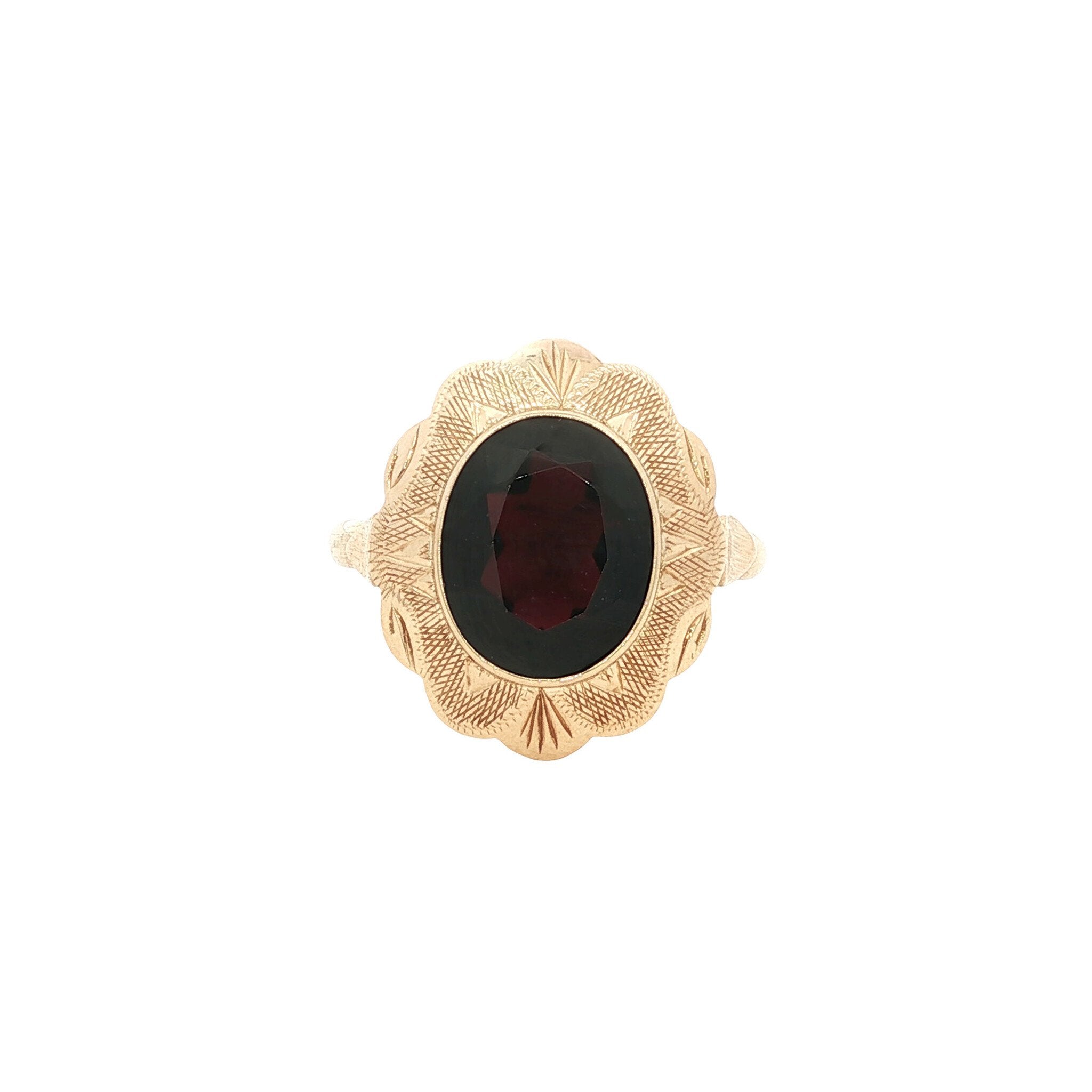 Gold vintage ring with garnet 14 kt