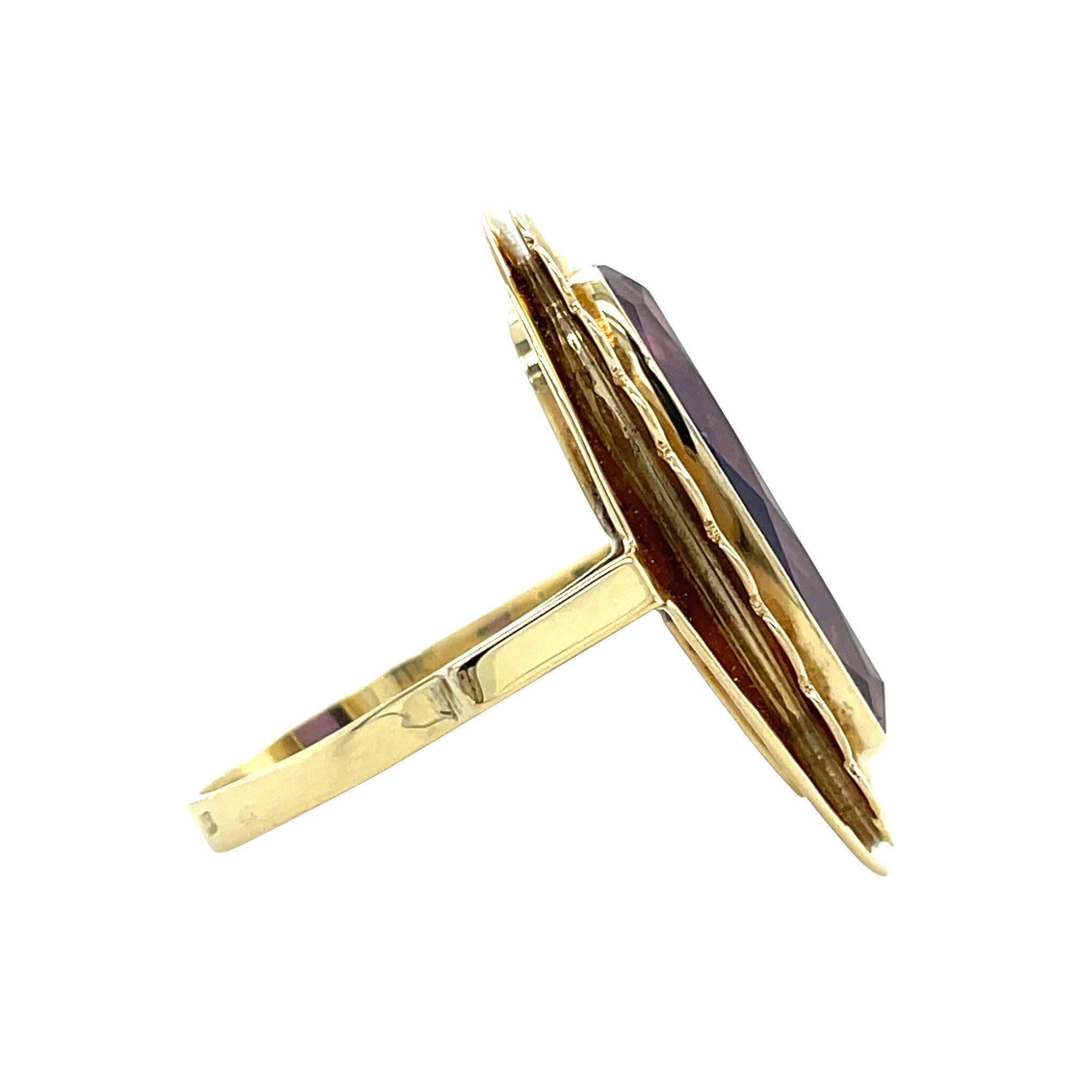 Gouden vintage ring met saffier 14 kt