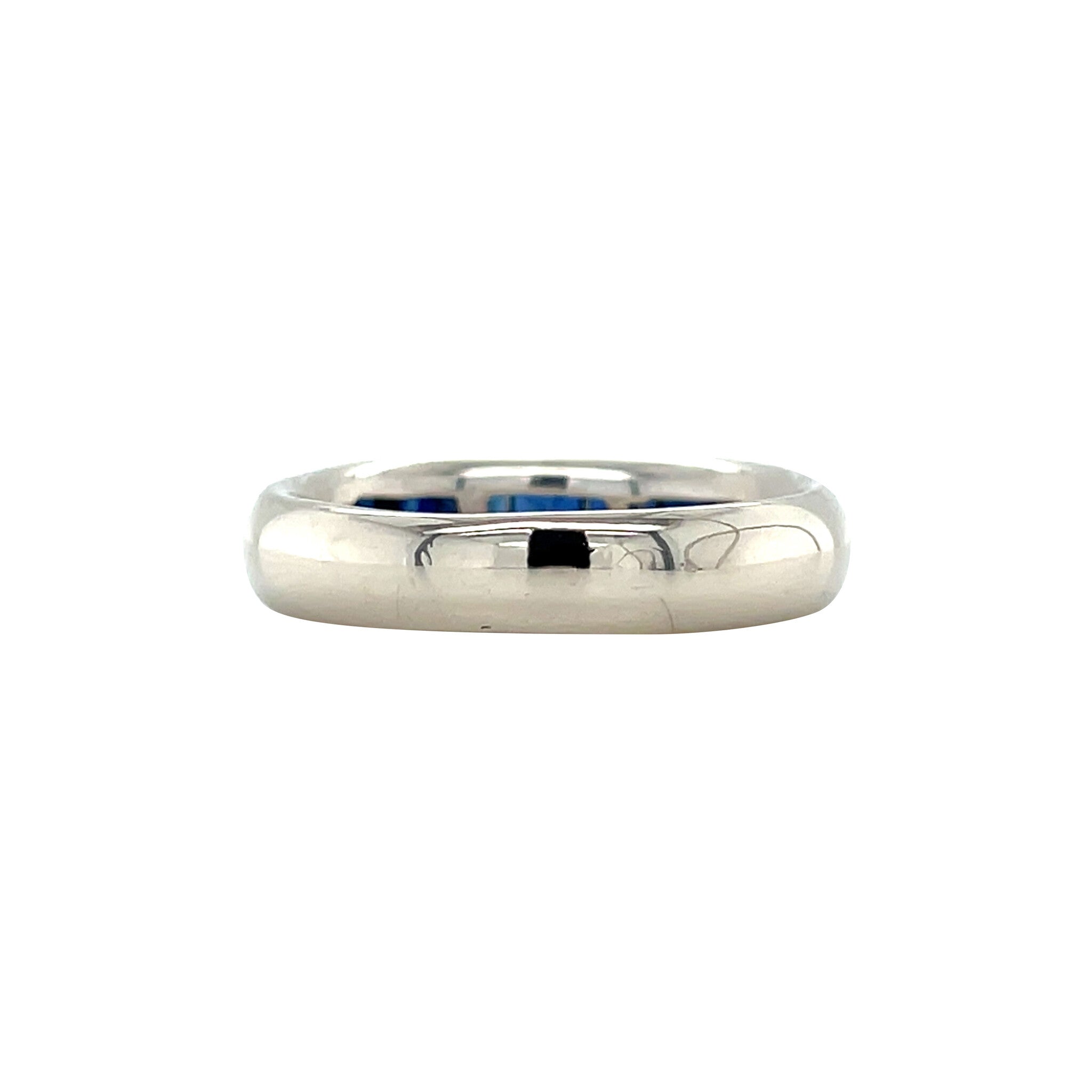 Vintage white gold ring with sapphire, 14 kt