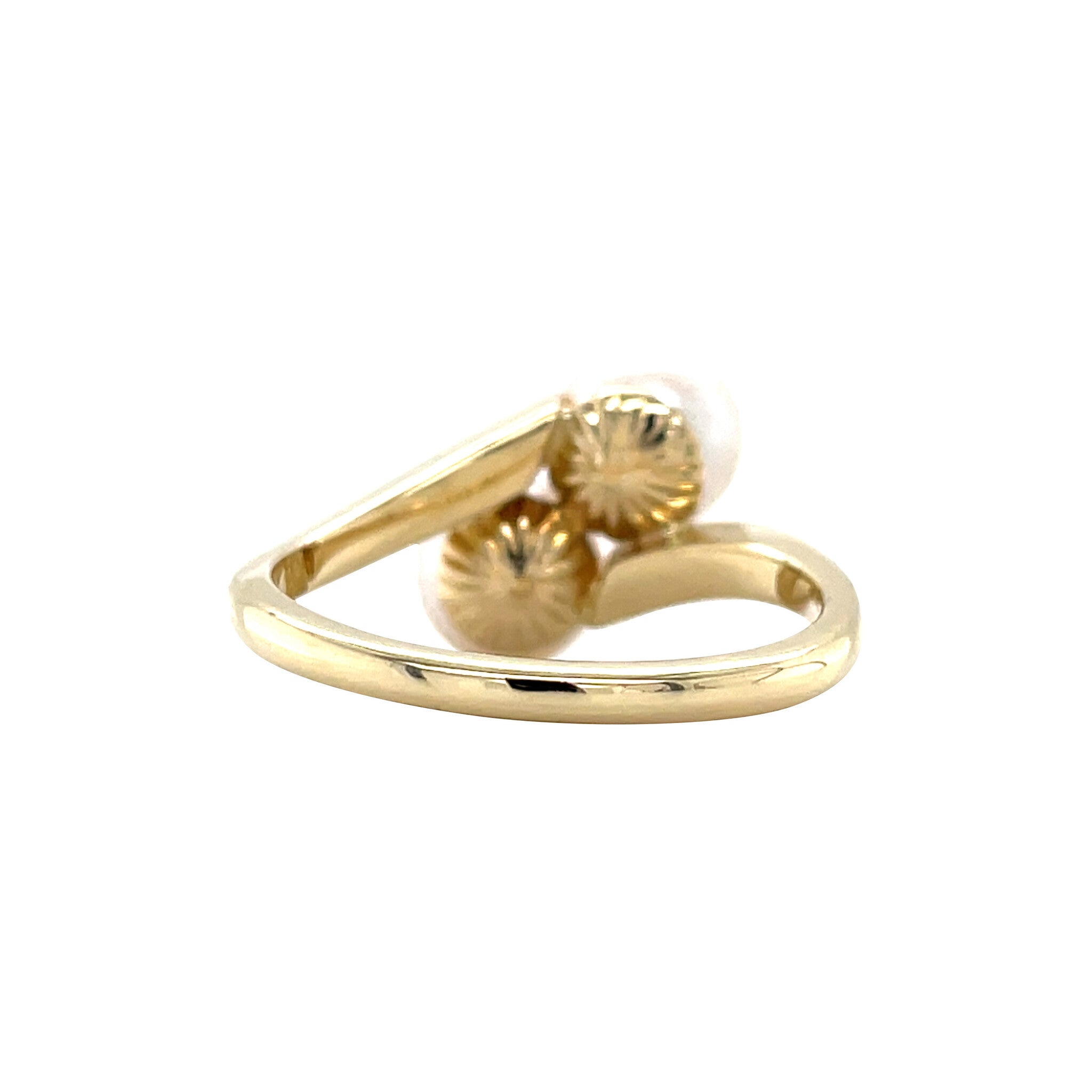 Vintage gold hammered ring with pearl, 14 kt